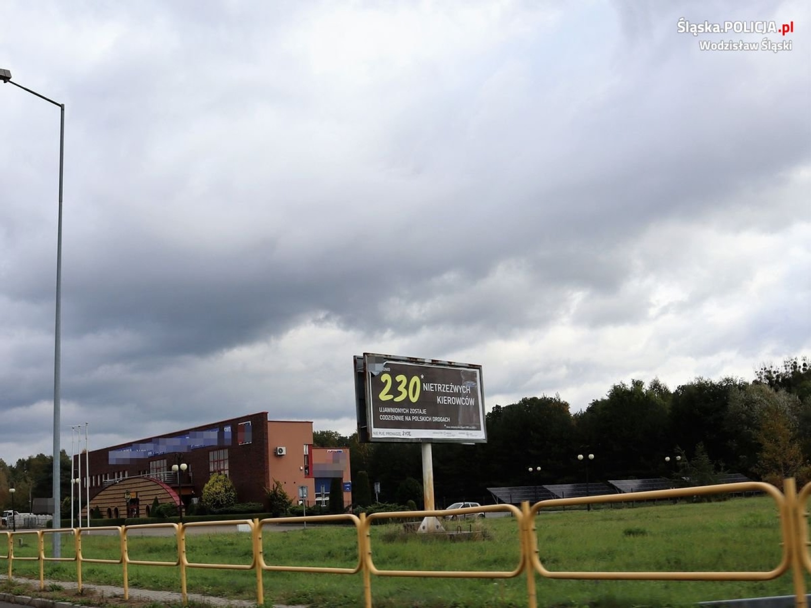Zdjęcie w galerii na portalu naszwodzislaw.com: Nie piję, prowadzę, żyję! Kampania wodzisławskiej policji wiadomości z regionu