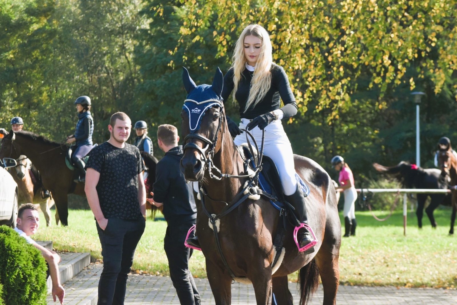 Zdjęcie w galerii na portalu naszwodzislaw.com: Pogonią za lisem zakończyli sezon jeździecki wiadomości z regionu
