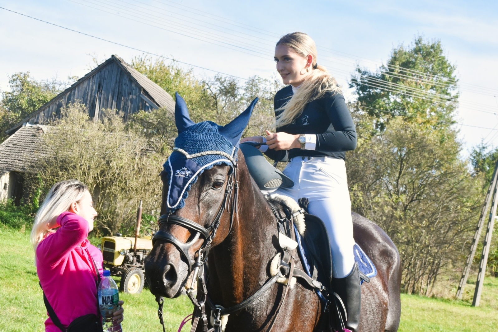 Zdjęcie w galerii na portalu naszwodzislaw.com: Pogonią za lisem zakończyli sezon jeździecki wiadomości z regionu
