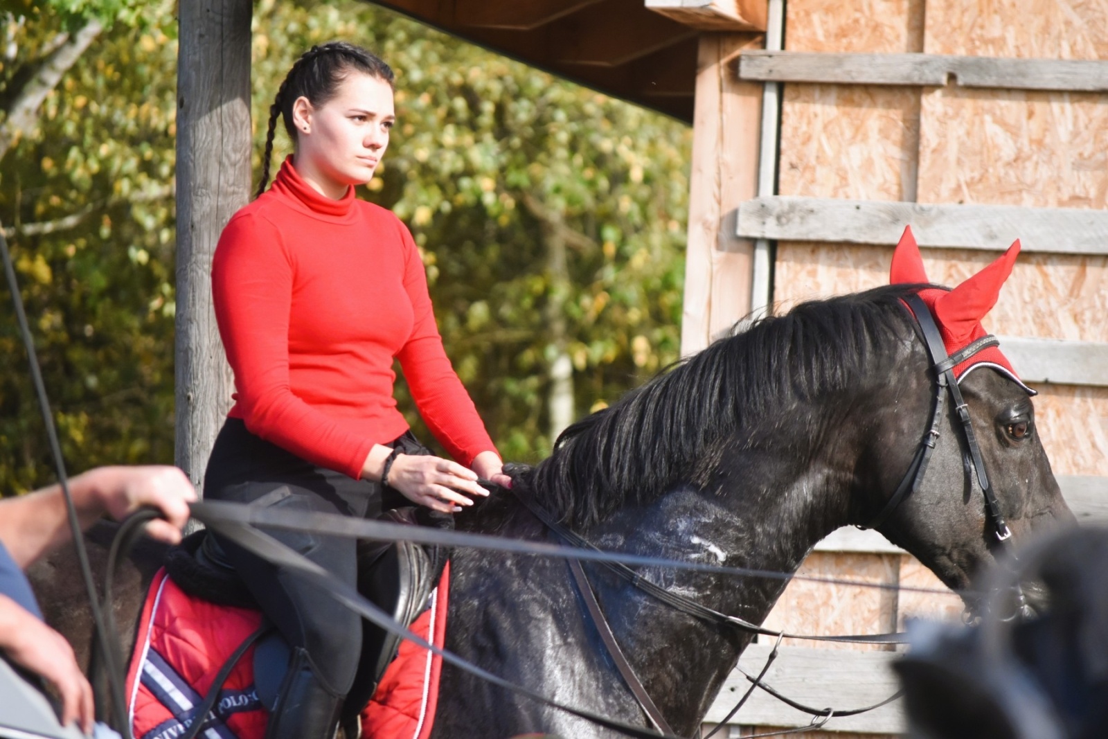 Zdjęcie w galerii na portalu naszwodzislaw.com: Pogonią za lisem zakończyli sezon jeździecki wiadomości z regionu