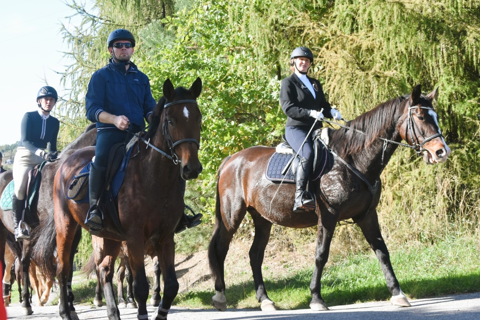 Zdjęcie w galerii na portalu naszwodzislaw.com: Pogonią za lisem zakończyli sezon jeździecki wiadomości z regionu