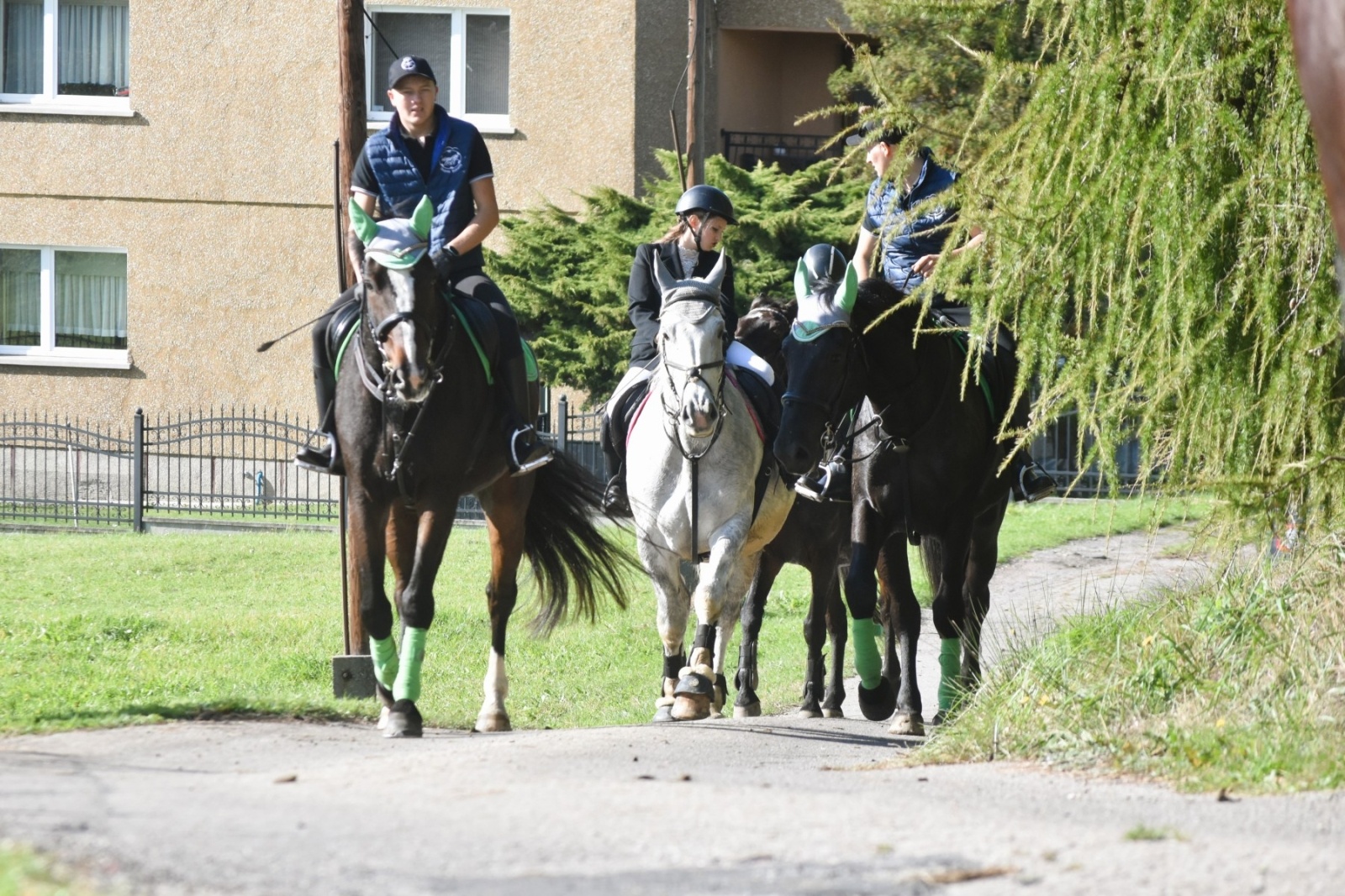 Zdjęcie w galerii na portalu naszwodzislaw.com: Pogonią za lisem zakończyli sezon jeździecki wiadomości z regionu