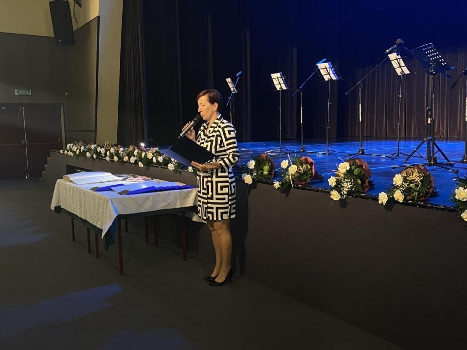 Zdjęcie w galerii na portalu naszwodzislaw.com: Ponad 50 lat wspólnej drogi. Małżeńskie jubileusze w Rydułtowach wiadomości z regionu