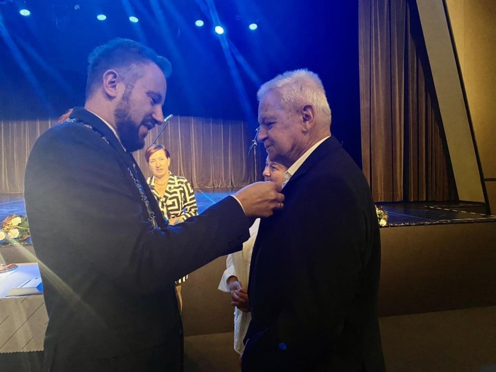 Zdjęcie w galerii na portalu naszwodzislaw.com: Ponad 50 lat wspólnej drogi. Małżeńskie jubileusze w Rydułtowach wiadomości z regionu