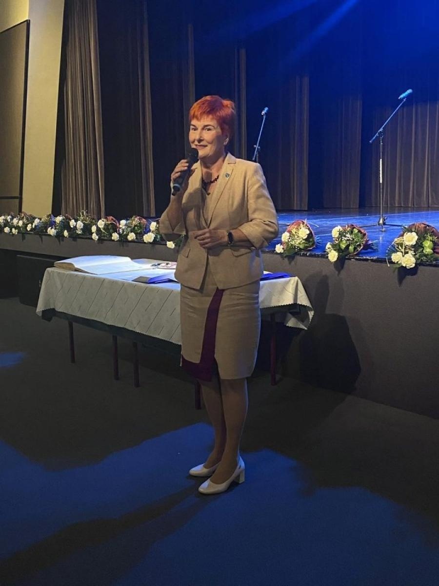 Zdjęcie w galerii na portalu naszwodzislaw.com: Ponad 50 lat wspólnej drogi. Małżeńskie jubileusze w Rydułtowach wiadomości z regionu