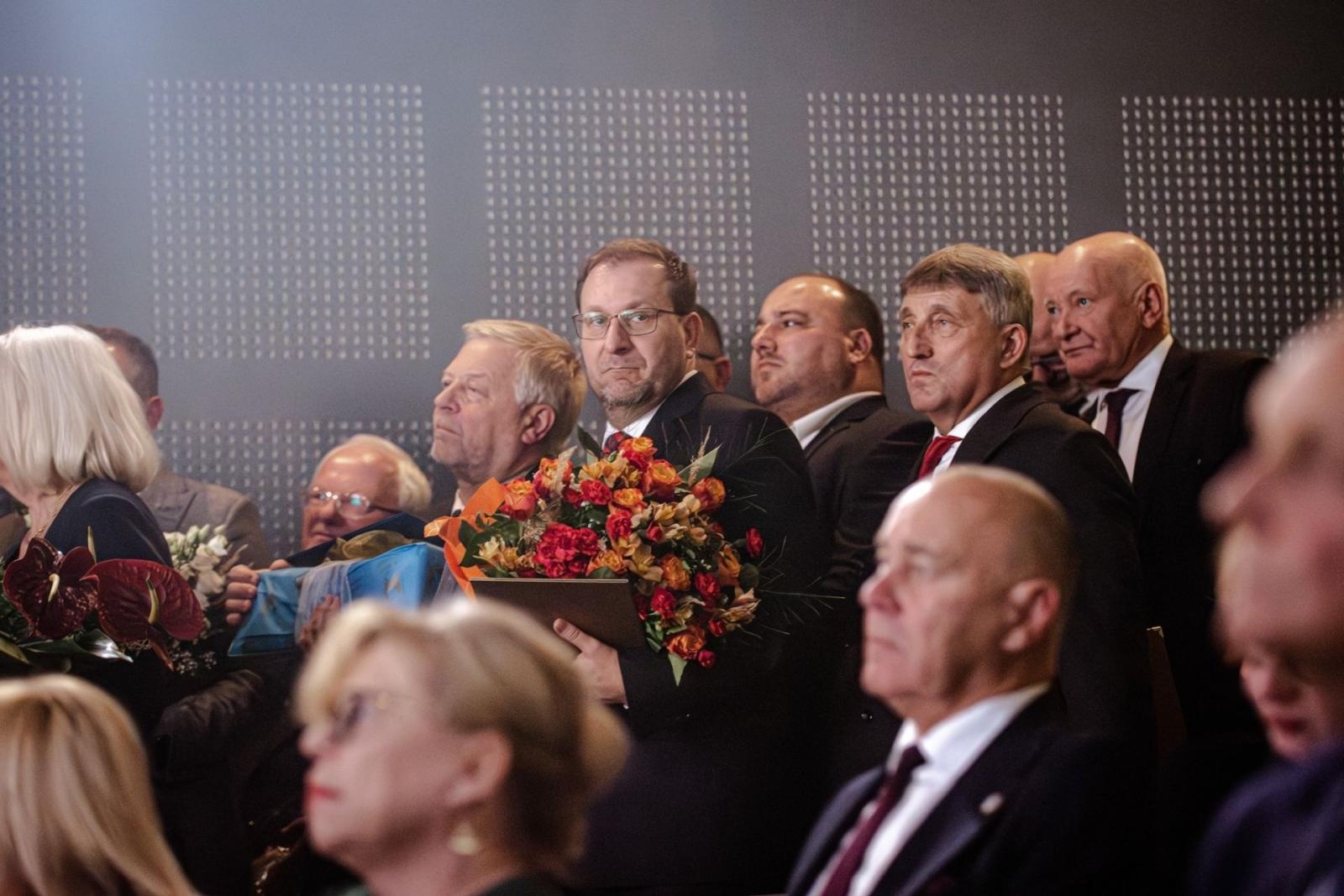 Zdjęcie w galerii na portalu naszwodzislaw.com: Powiat świętował 25-lecie istnienia [FOTO] wiadomości z regionu