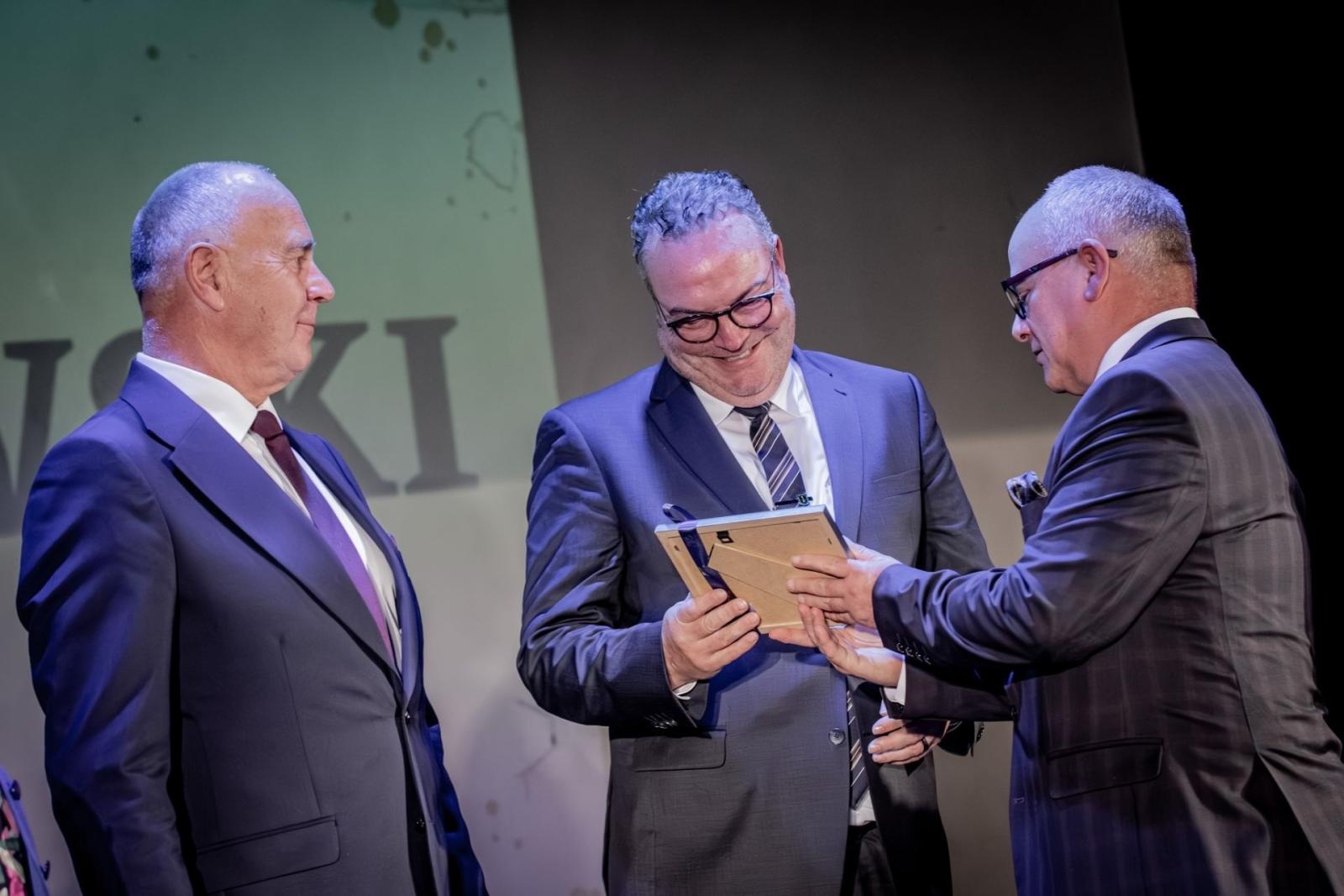 Zdjęcie w galerii na portalu naszwodzislaw.com: Powiat świętował 25-lecie istnienia [FOTO] wiadomości z regionu