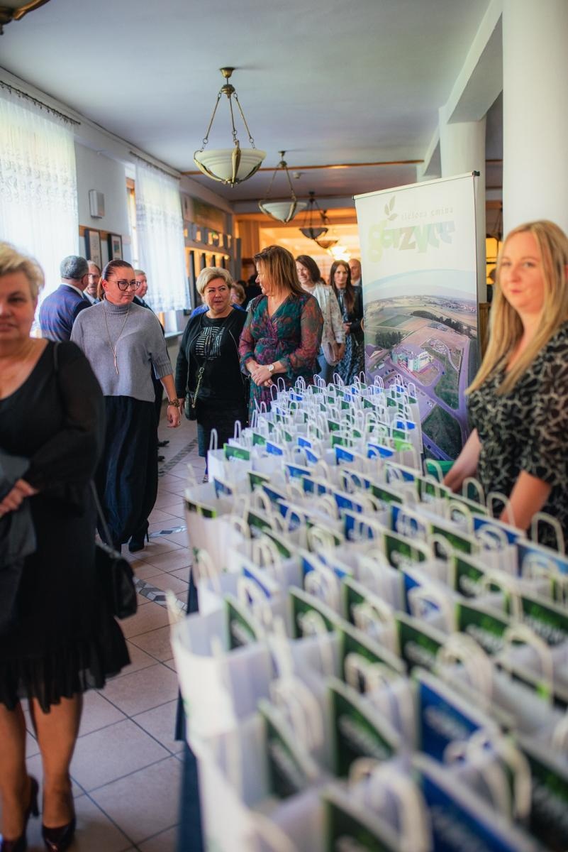 Zdjęcie w galerii na portalu naszwodzislaw.com: Jubileusz 50-lecia Gminy Gorzyce [FOTO] wiadomości z regionu