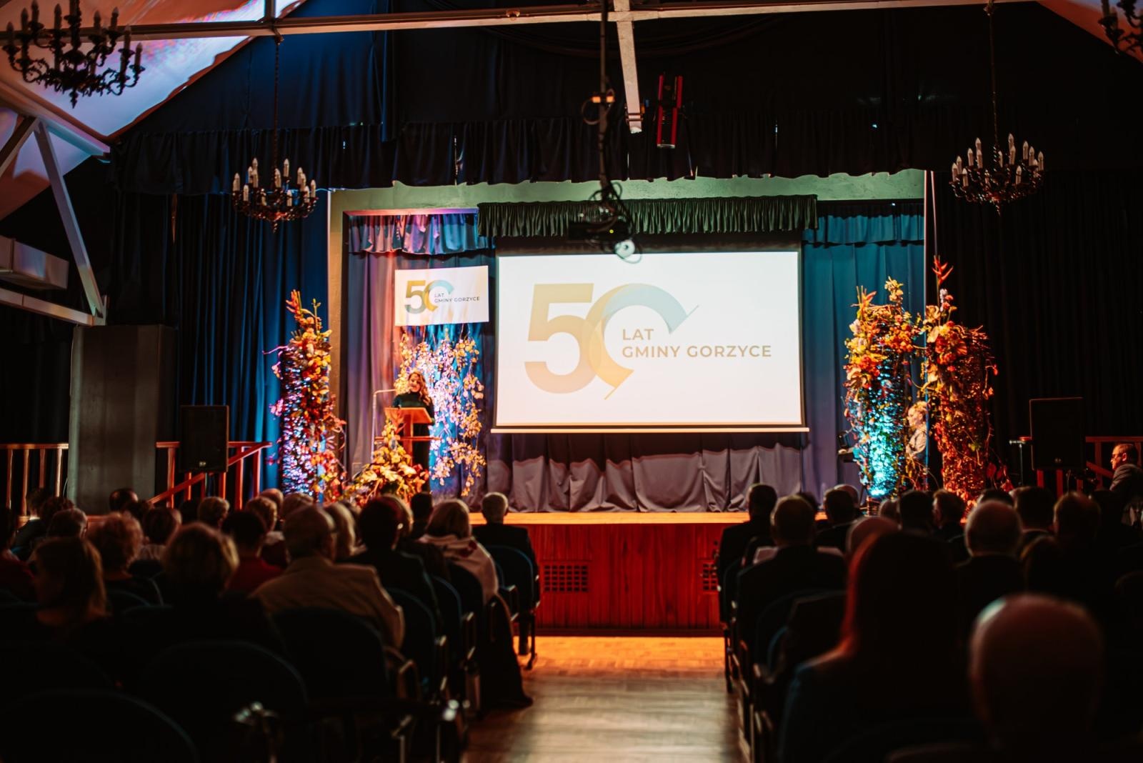 Zdjęcie w galerii na portalu naszwodzislaw.com: Jubileusz 50-lecia Gminy Gorzyce [FOTO] wiadomości z regionu