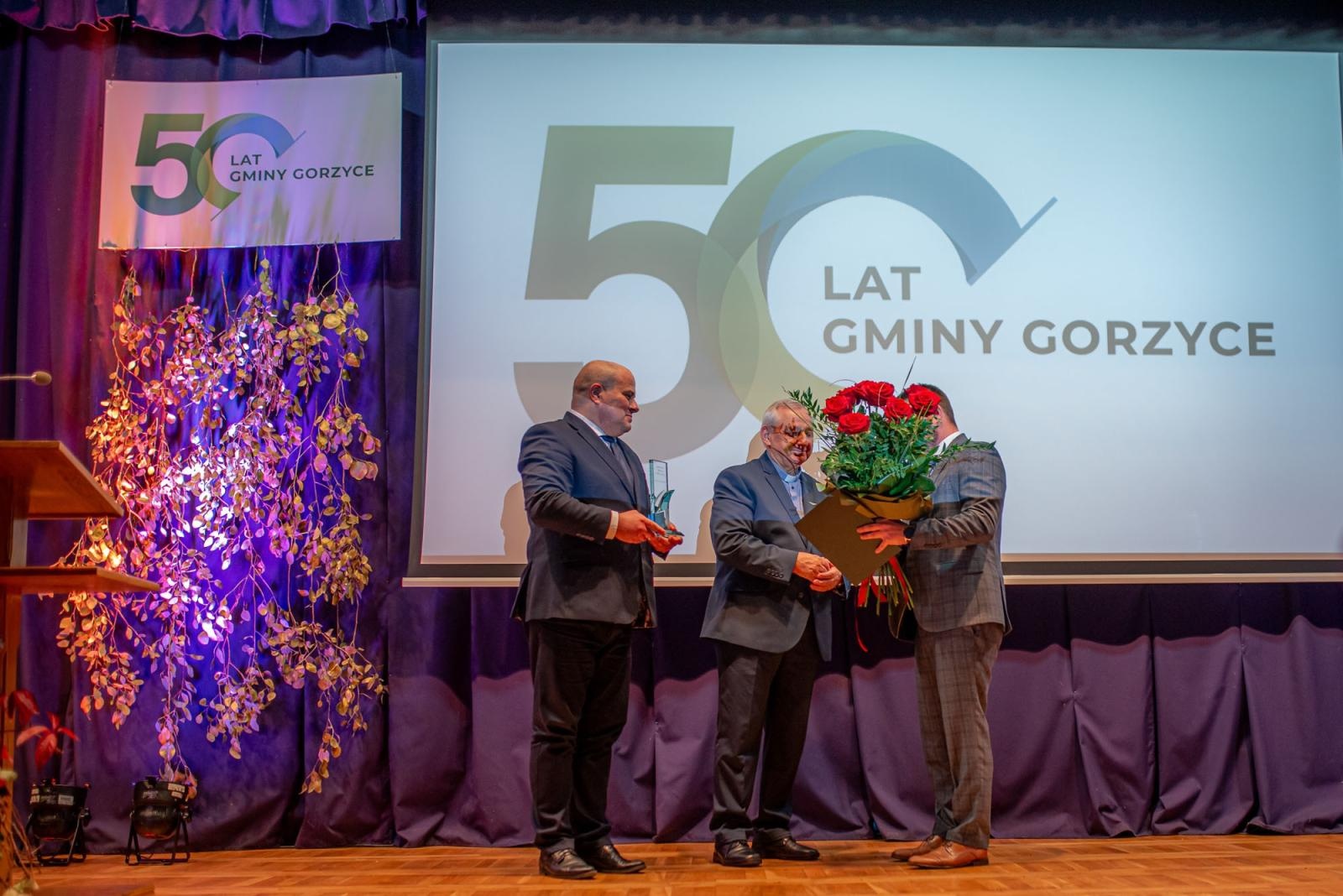 Zdjęcie w galerii na portalu naszwodzislaw.com: Jubileusz 50-lecia Gminy Gorzyce [FOTO] wiadomości z regionu