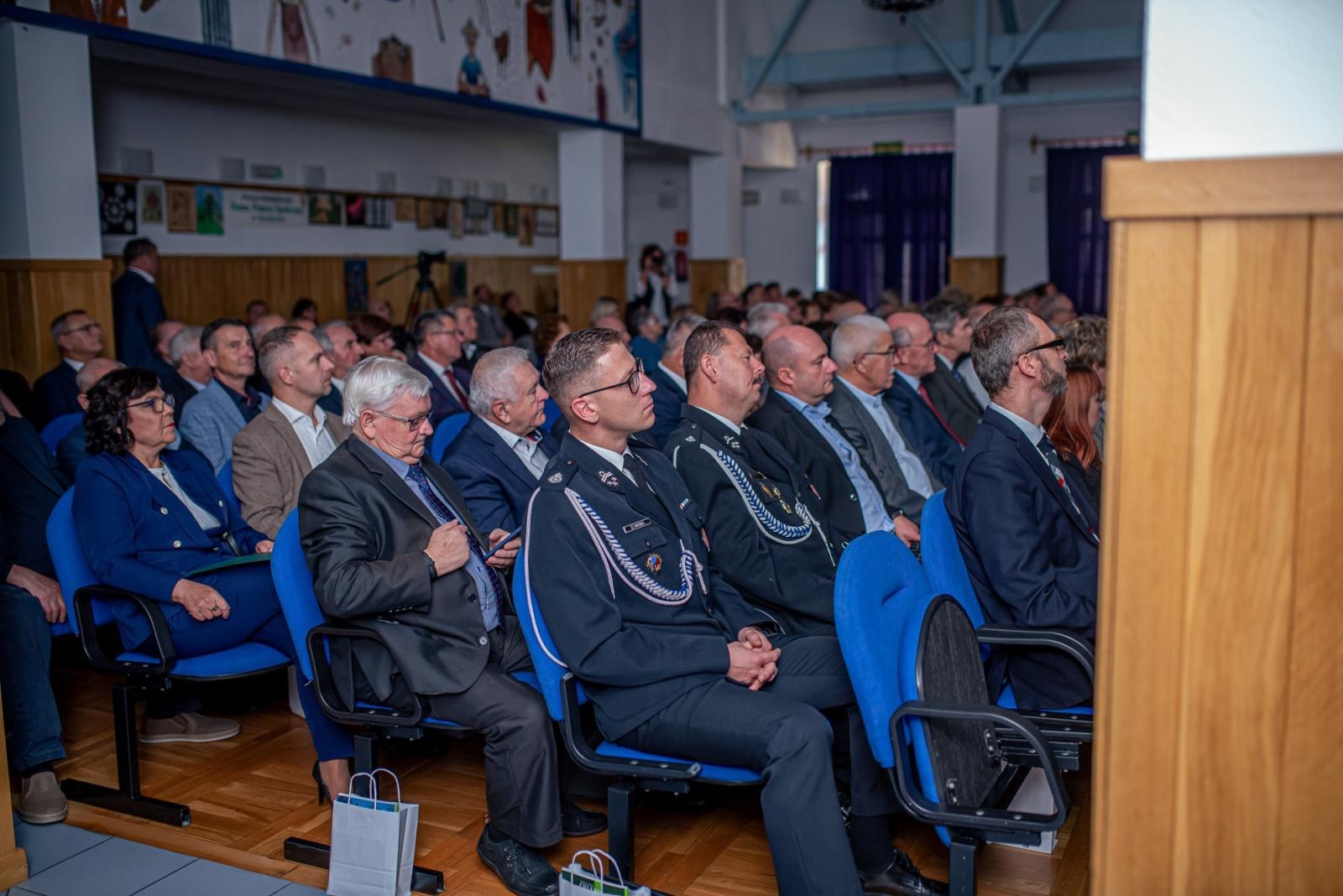 Zdjęcie w galerii na portalu naszwodzislaw.com: Jubileusz 50-lecia Gminy Gorzyce [FOTO] wiadomości z regionu