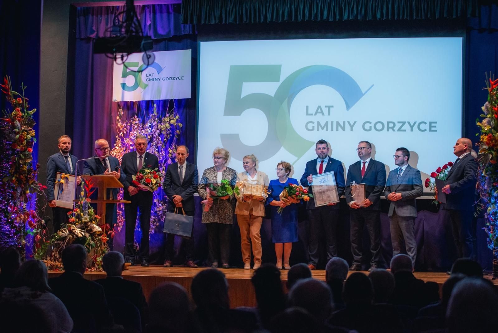 Zdjęcie w galerii na portalu naszwodzislaw.com: Jubileusz 50-lecia Gminy Gorzyce [FOTO] wiadomości z regionu