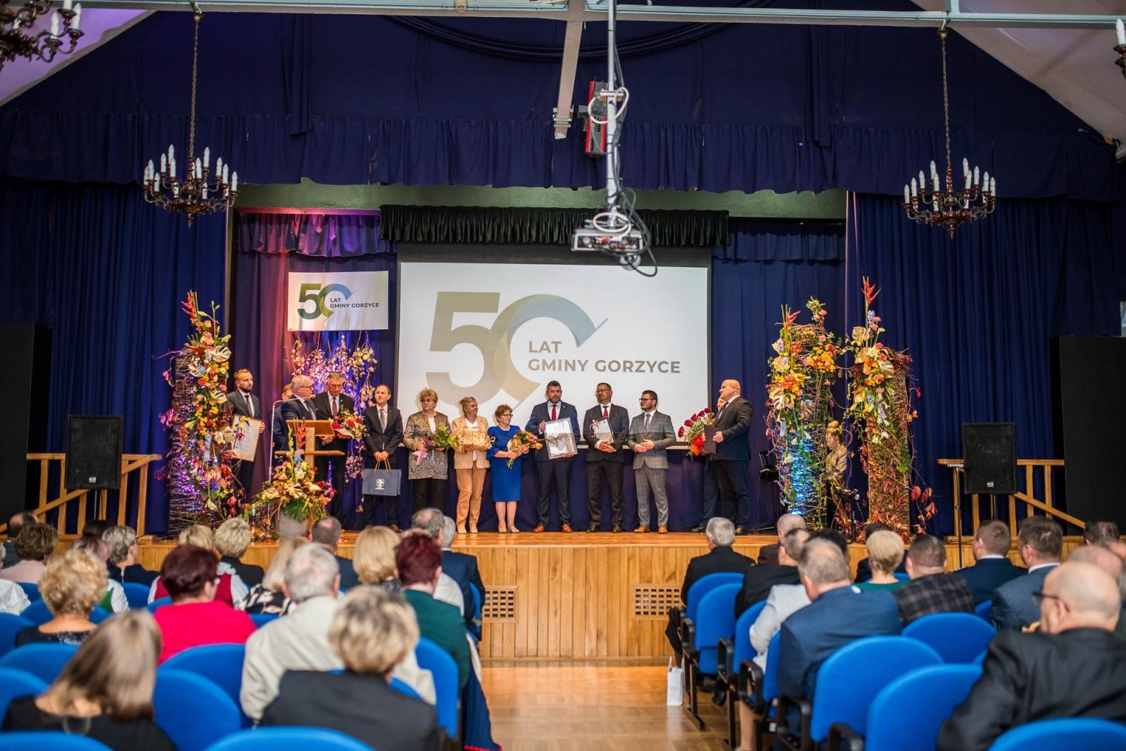 Zdjęcie w galerii na portalu naszwodzislaw.com: Jubileusz 50-lecia Gminy Gorzyce [FOTO] wiadomości z regionu