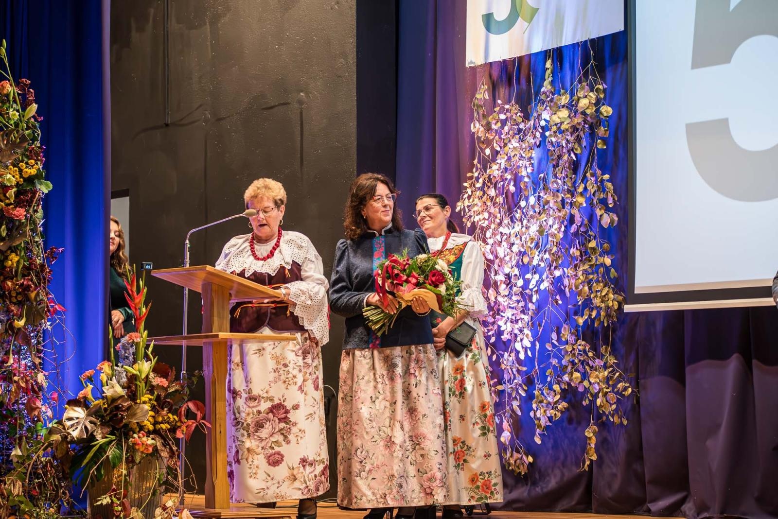 Zdjęcie w galerii na portalu naszwodzislaw.com: Jubileusz 50-lecia Gminy Gorzyce [FOTO] wiadomości z regionu