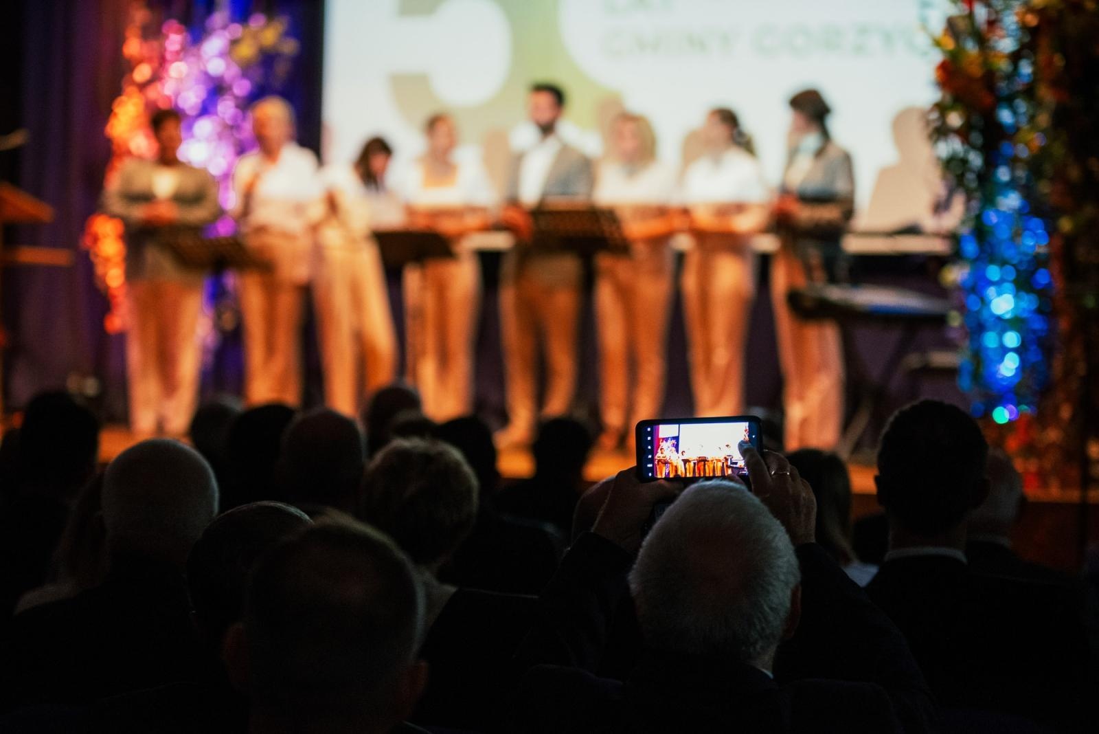 Zdjęcie w galerii na portalu naszwodzislaw.com: Jubileusz 50-lecia Gminy Gorzyce [FOTO] wiadomości z regionu