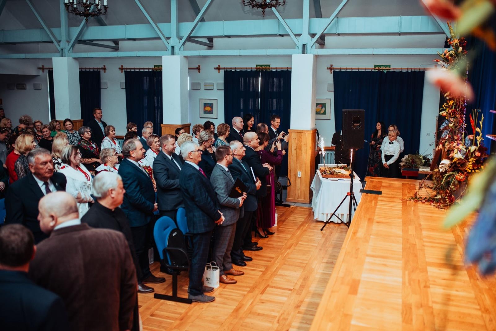 Zdjęcie w galerii na portalu naszwodzislaw.com: Jubileusz 50-lecia Gminy Gorzyce [FOTO] wiadomości z regionu