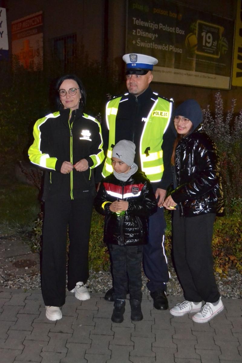 Zdjęcie w galerii na portalu naszwodzislaw.com: Jak dobrze Cię widzieć. Udana akcja profilaktyczna w Rydułtowach wiadomości z regionu