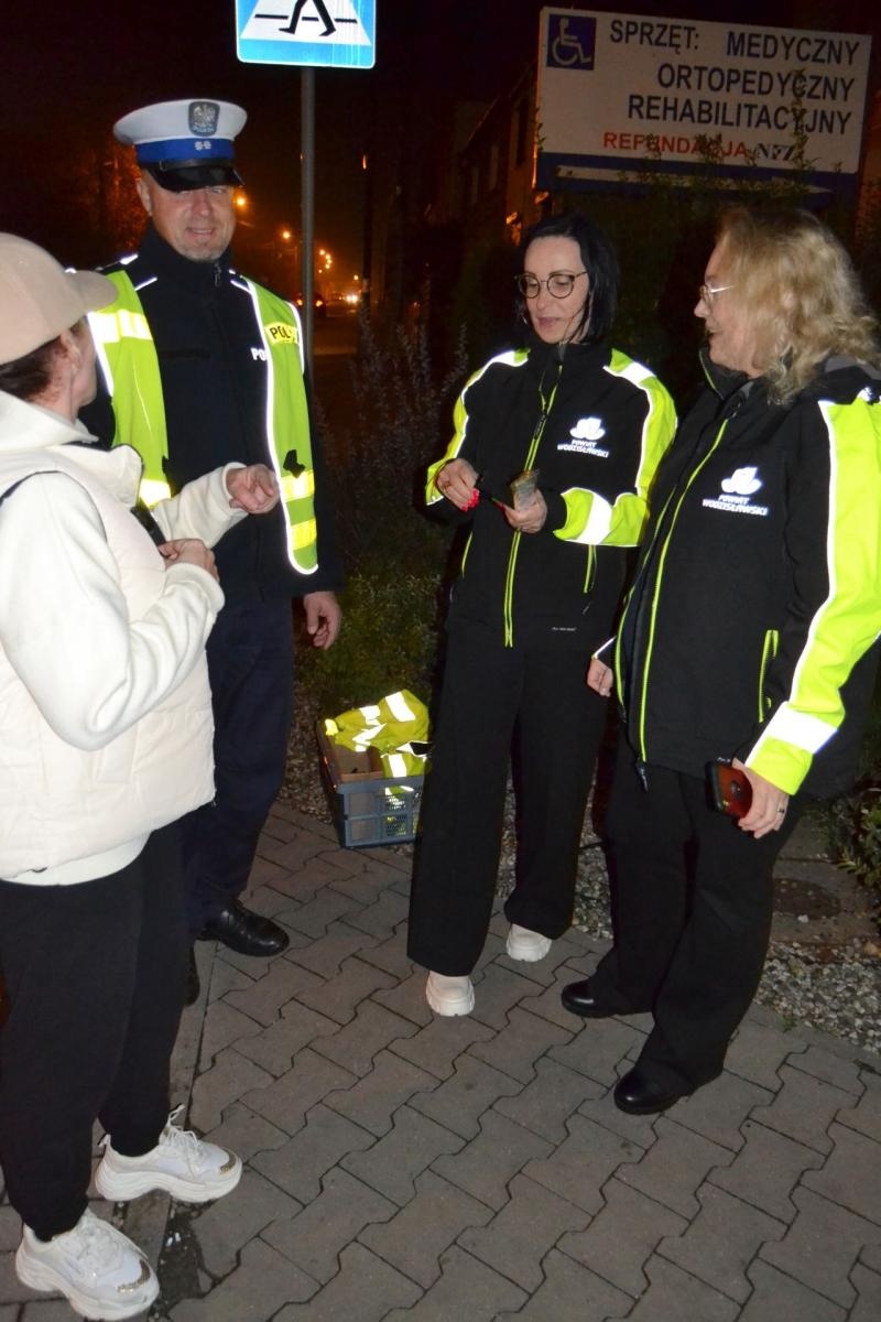 Zdjęcie w galerii na portalu naszwodzislaw.com: Jak dobrze Cię widzieć. Udana akcja profilaktyczna w Rydułtowach wiadomości z regionu
