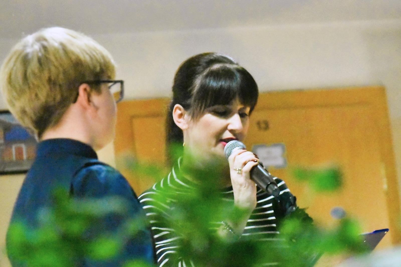 Zdjęcie w galerii na portalu naszwodzislaw.com: Uczniowie z Gołkowic uczcili rok Wisławy Szymborskiej [FOTO] wiadomości z regionu