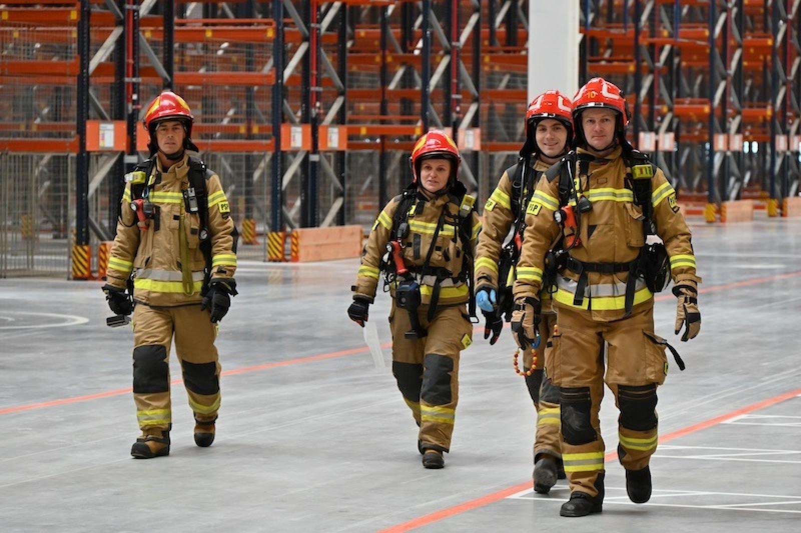 Zdjęcie w galerii na portalu naszwodzislaw.com: Strażacy zawodowi i ochotnicy ćwiczyli w Gorzyczkach wiadomości z regionu