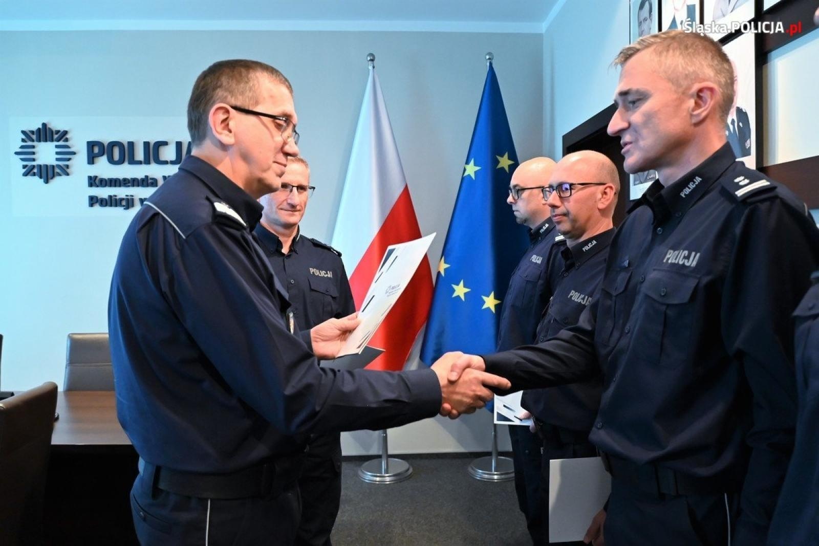 Zdjęcie w galerii na portalu naszwodzislaw.com: Wodzisławski komendant z oficjalnym powołaniem [FOTO] wiadomości z regionu