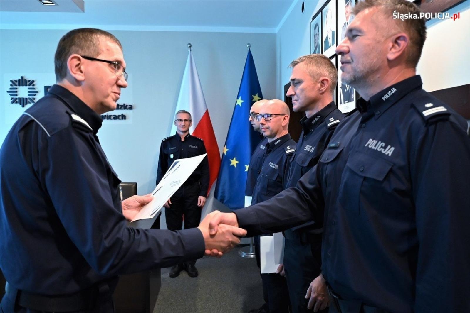 Zdjęcie w galerii na portalu naszwodzislaw.com: Wodzisławski komendant z oficjalnym powołaniem [FOTO] wiadomości z regionu