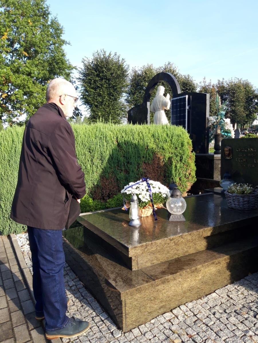 Zdjęcie w galerii na portalu naszwodzislaw.com: Śpieszmy się kochać ludzi… wiadomości z regionu