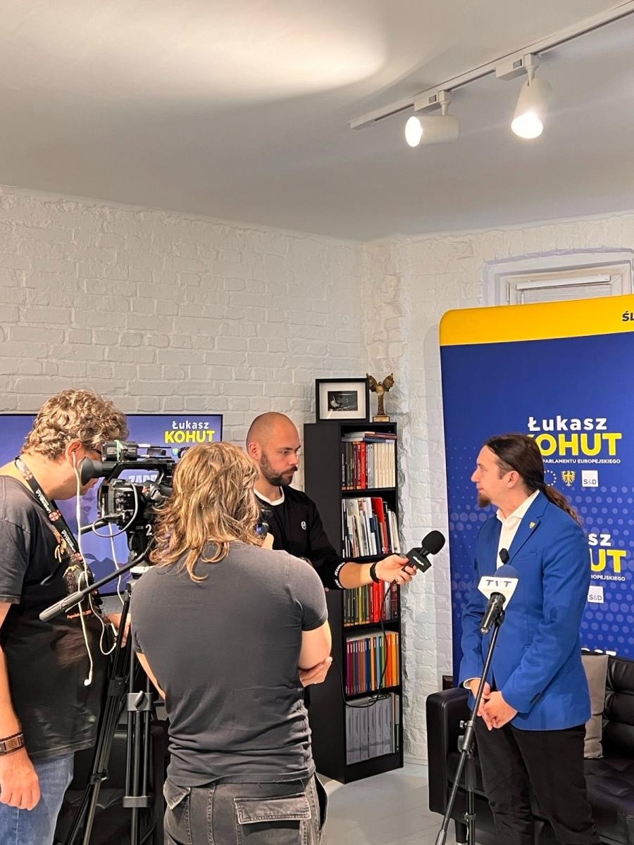 Zdjęcie w galerii na portalu naszwodzislaw.com: Europoseł Łukasz Kohut o sytuacji umowy społecznej dla górnictwa wiadomości z regionu