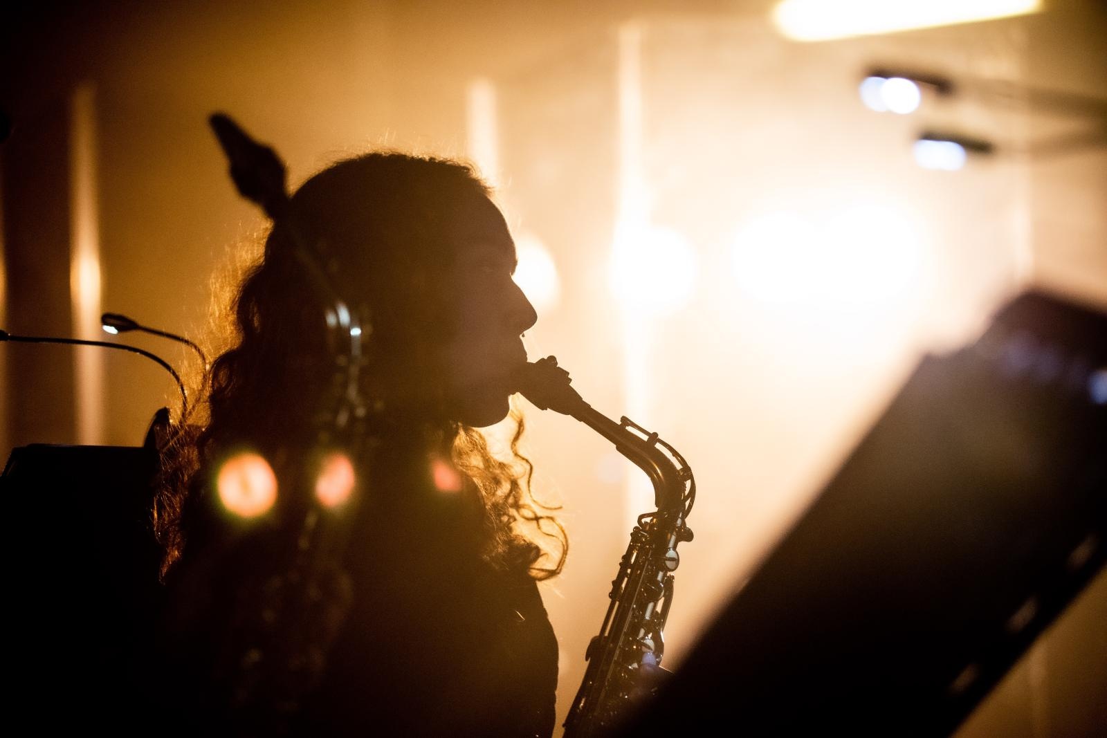 Zdjęcie w galerii na portalu naszwodzislaw.com: Koncert Muzyki Filmowej w WCK wiadomości z regionu