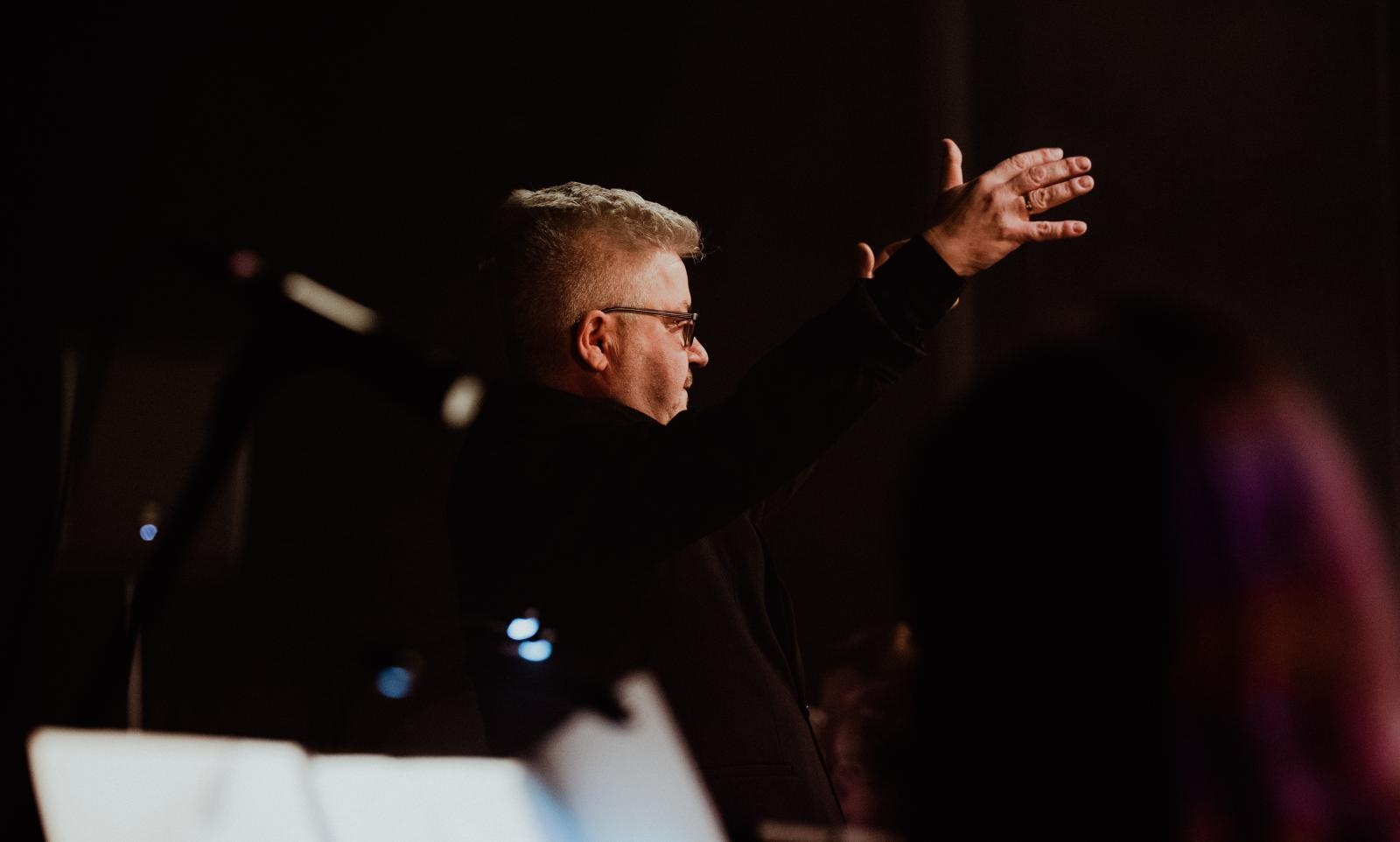 Zdjęcie w galerii na portalu naszwodzislaw.com: Koncert Muzyki Filmowej w WCK wiadomości z regionu