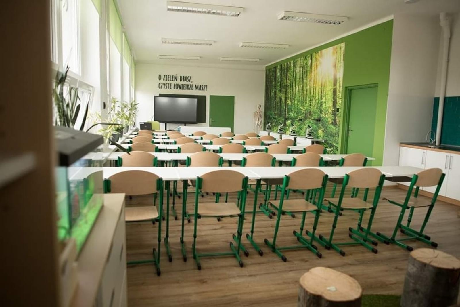 Zdjęcie w galerii na portalu naszwodzislaw.com: Wodzisław Śląski. Zielona Pracownia w ZS1 oficjalnie otwarta wiadomości z regionu