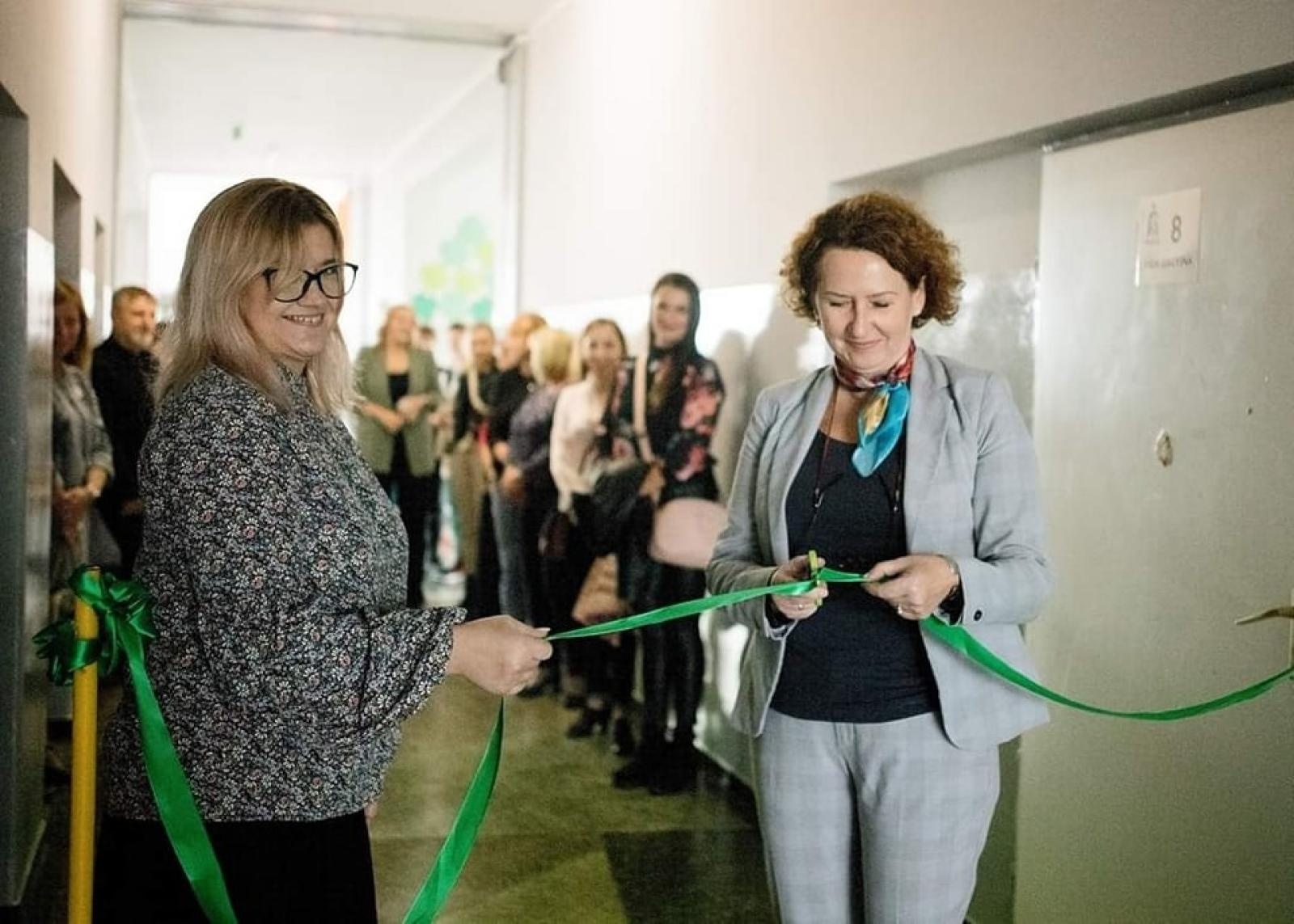 Zdjęcie w galerii na portalu naszwodzislaw.com: Wodzisław Śląski. Zielona Pracownia w ZS1 oficjalnie otwarta wiadomości z regionu