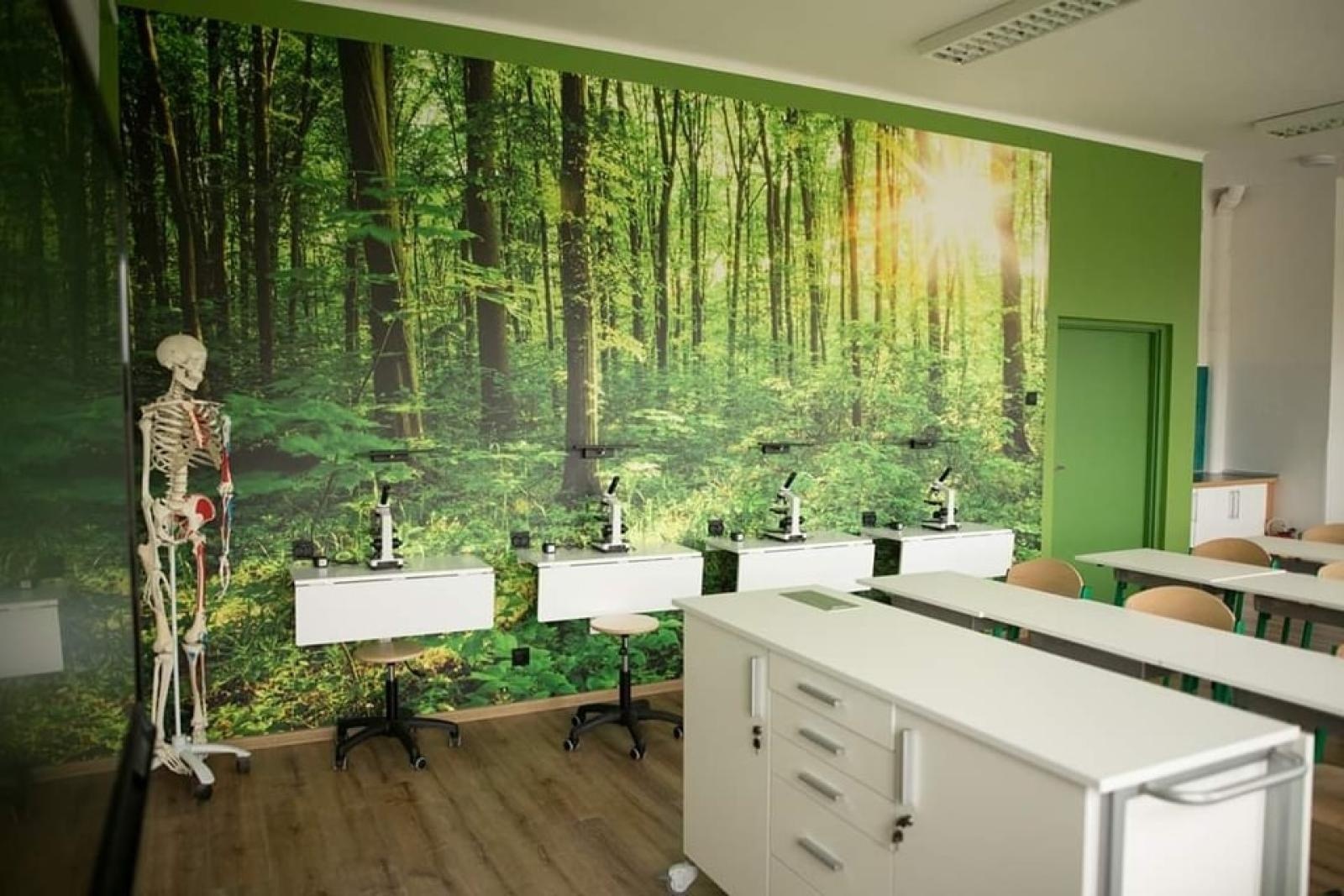 Zdjęcie w galerii na portalu naszwodzislaw.com: Wodzisław Śląski. Zielona Pracownia w ZS1 oficjalnie otwarta wiadomości z regionu