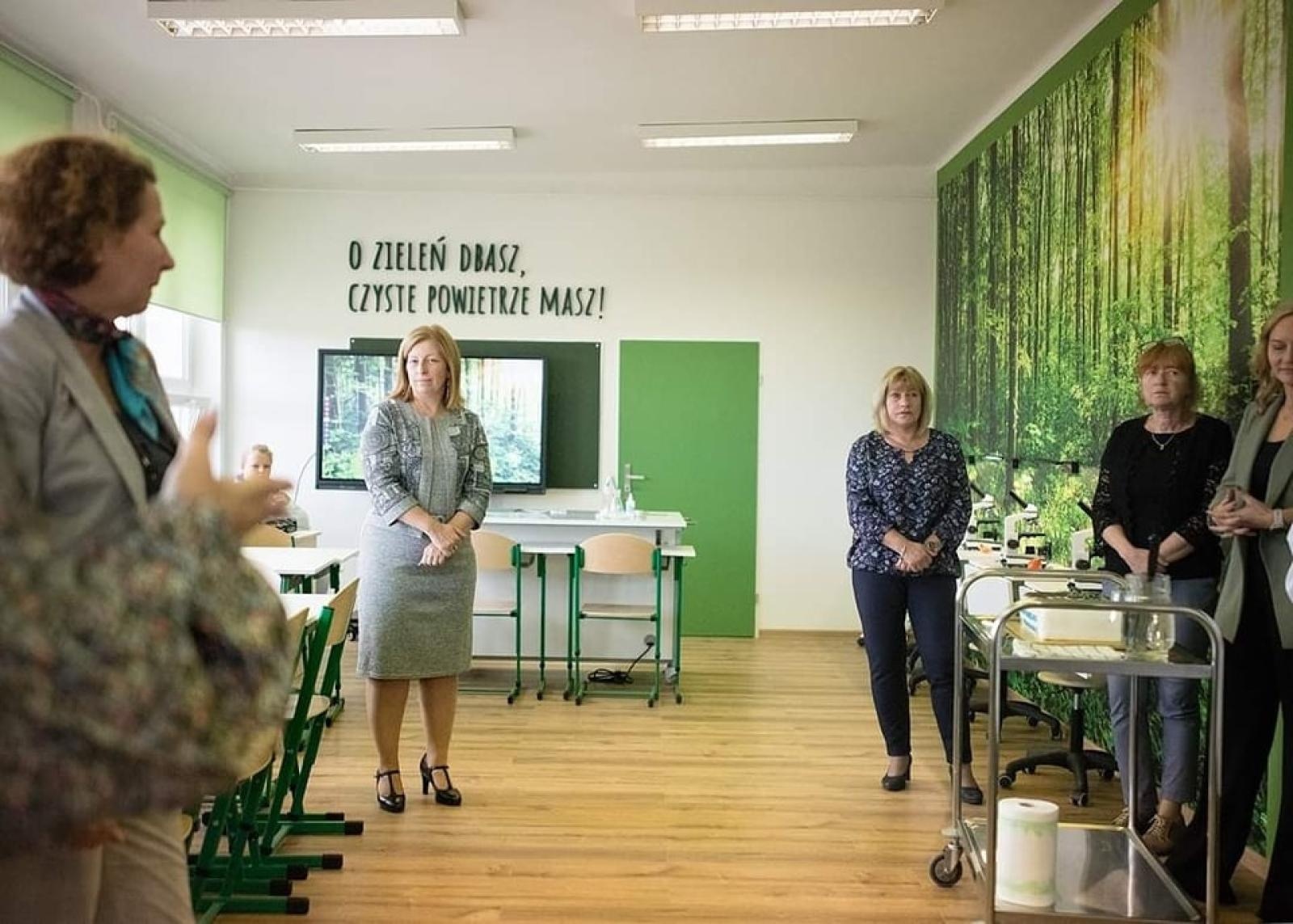 Zdjęcie w galerii na portalu naszwodzislaw.com: Wodzisław Śląski. Zielona Pracownia w ZS1 oficjalnie otwarta wiadomości z regionu