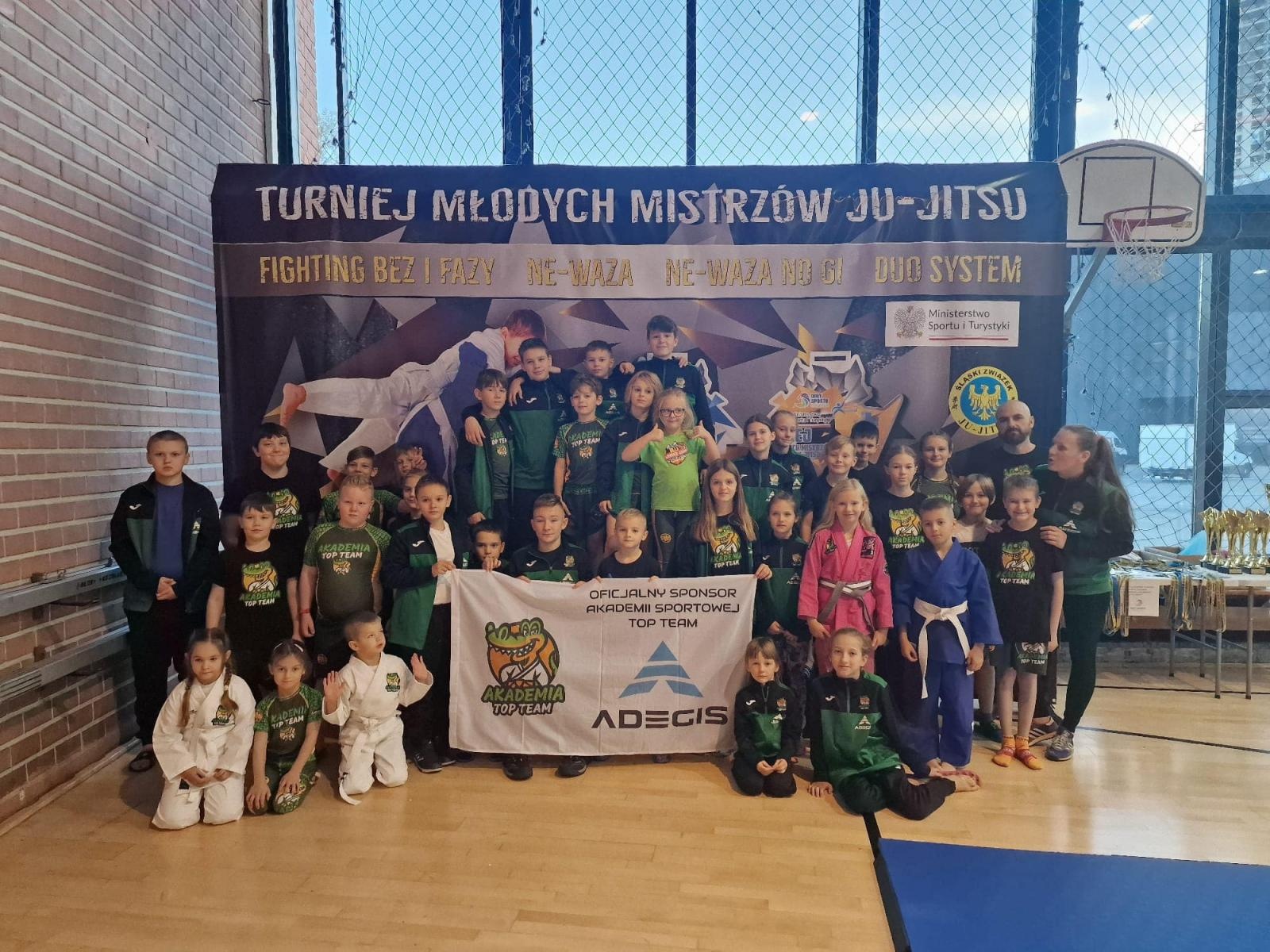 Zdjęcie w galerii na portalu naszwodzislaw.com: Udany weekend zawodników Akademii Sportowej Top Team wiadomości z regionu
