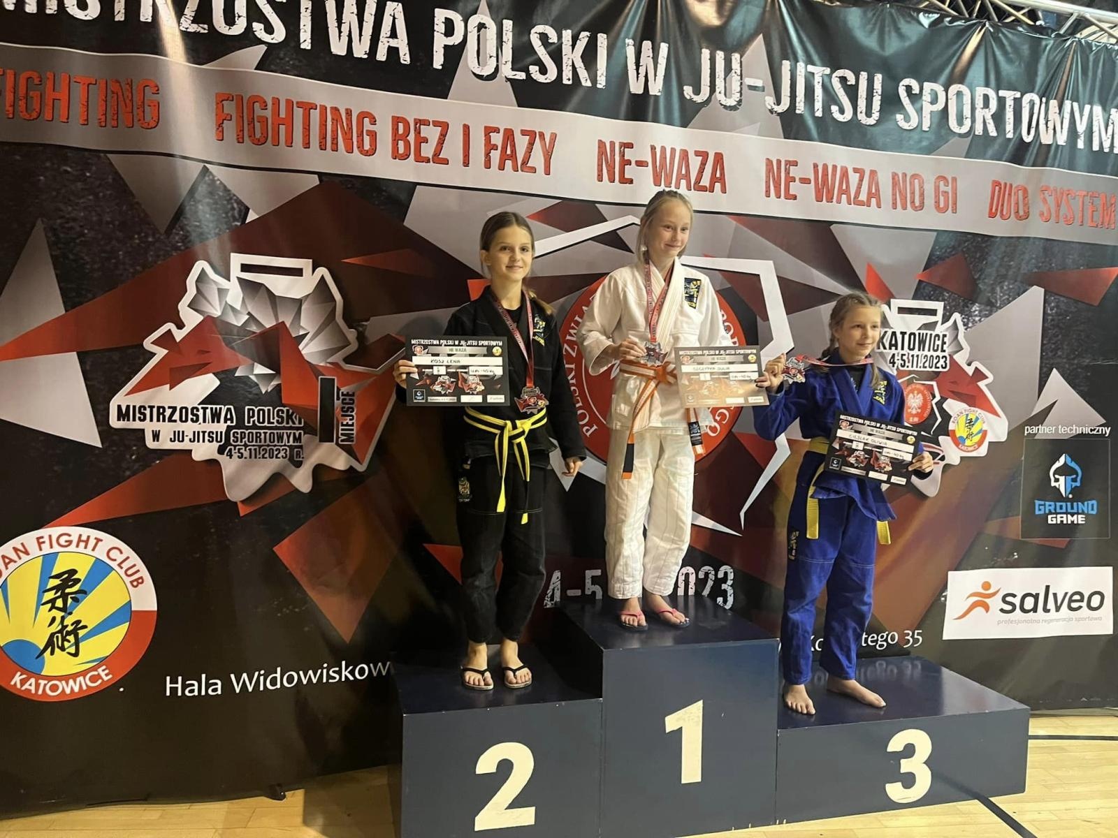 Zdjęcie w galerii na portalu naszwodzislaw.com: Udany weekend zawodników Akademii Sportowej Top Team wiadomości z regionu