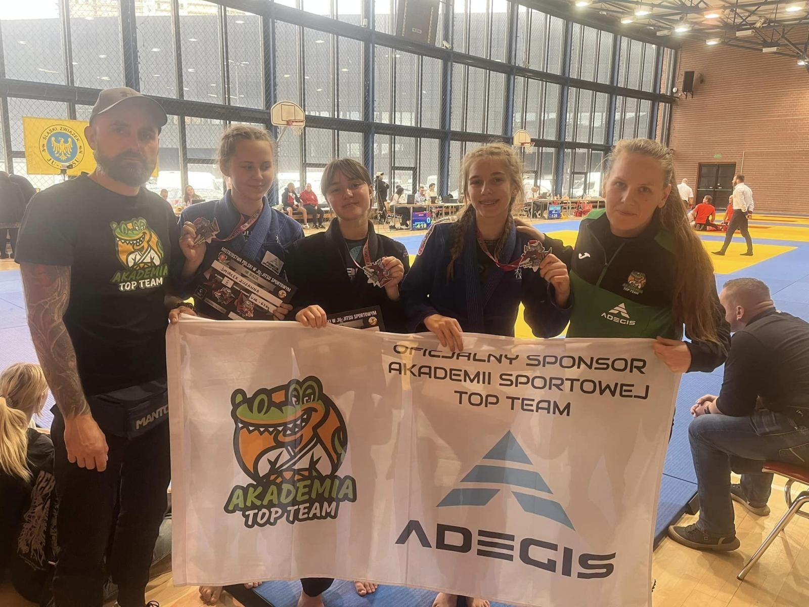 Zdjęcie w galerii na portalu naszwodzislaw.com: Udany weekend zawodników Akademii Sportowej Top Team wiadomości z regionu