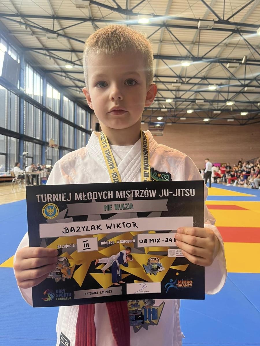 Zdjęcie w galerii na portalu naszwodzislaw.com: Udany weekend zawodników Akademii Sportowej Top Team wiadomości z regionu