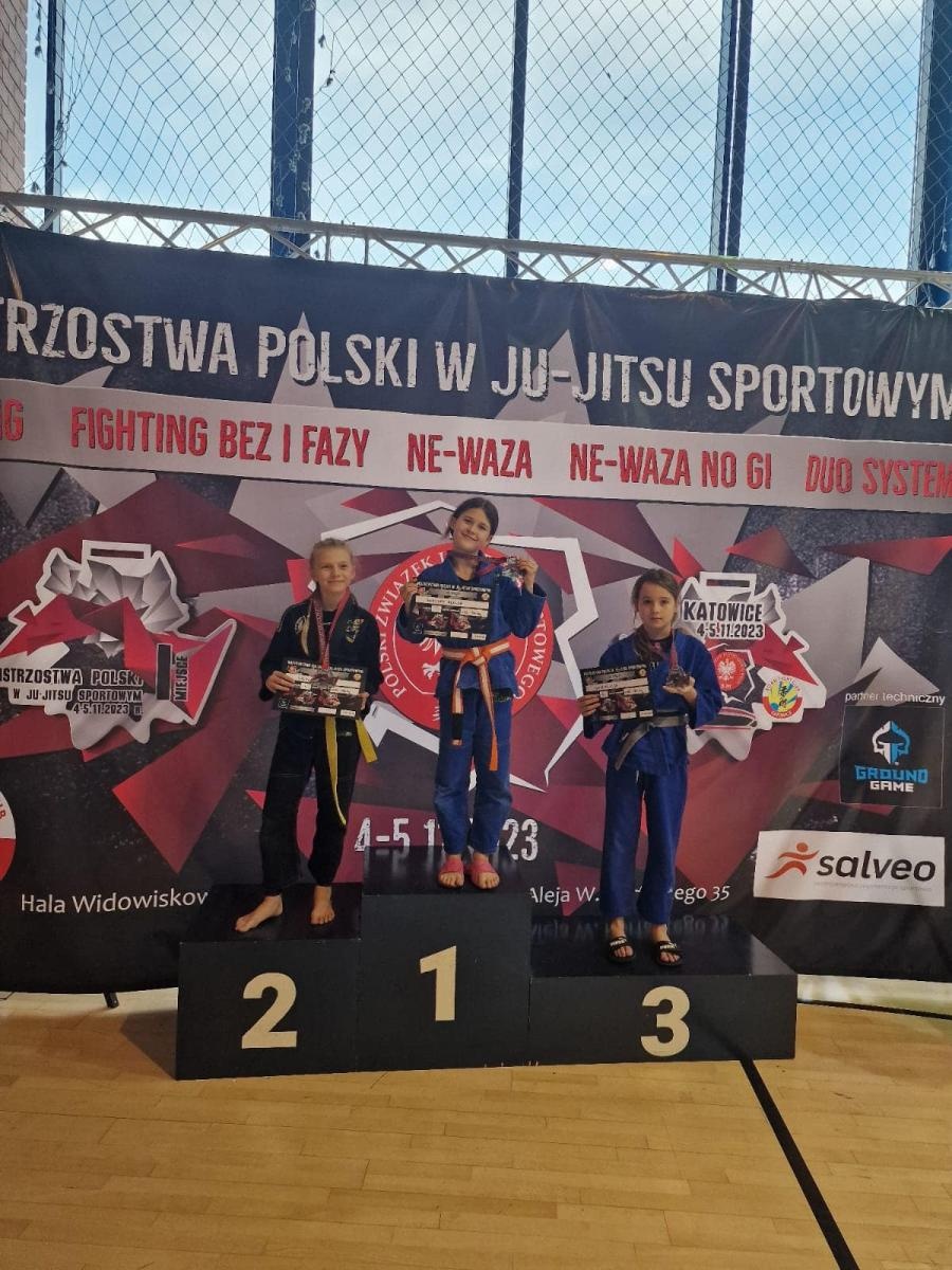 Zdjęcie w galerii na portalu naszwodzislaw.com: Udany weekend zawodników Akademii Sportowej Top Team wiadomości z regionu