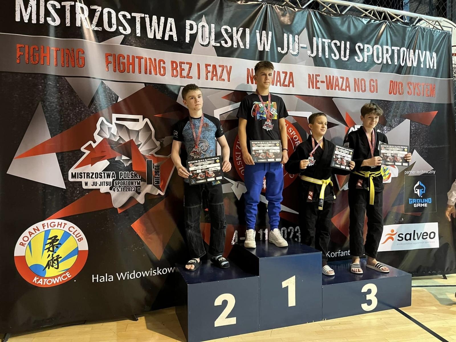 Zdjęcie w galerii na portalu naszwodzislaw.com: Udany weekend zawodników Akademii Sportowej Top Team wiadomości z regionu