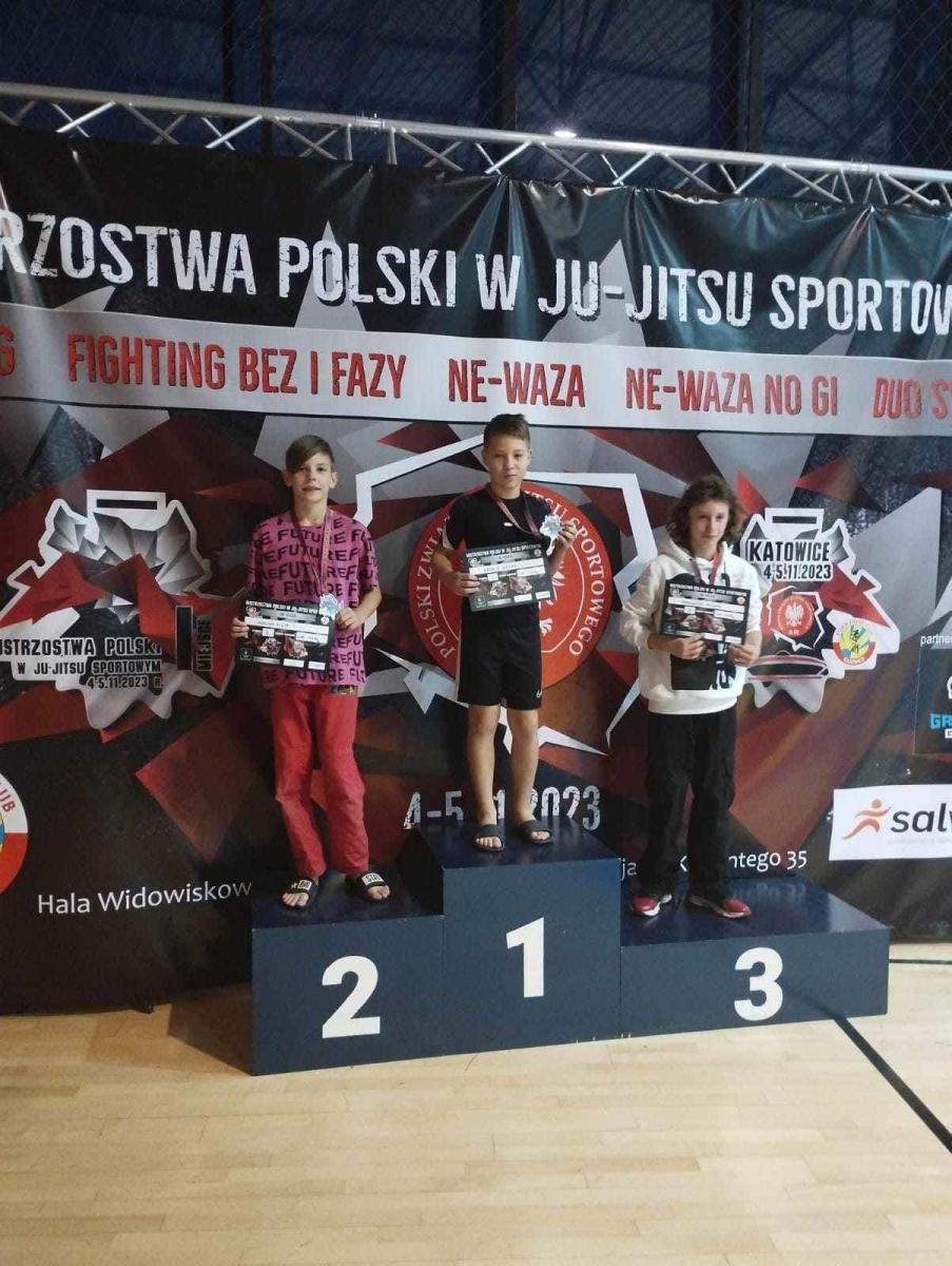 Zdjęcie w galerii na portalu naszwodzislaw.com: Udany weekend zawodników Akademii Sportowej Top Team wiadomości z regionu