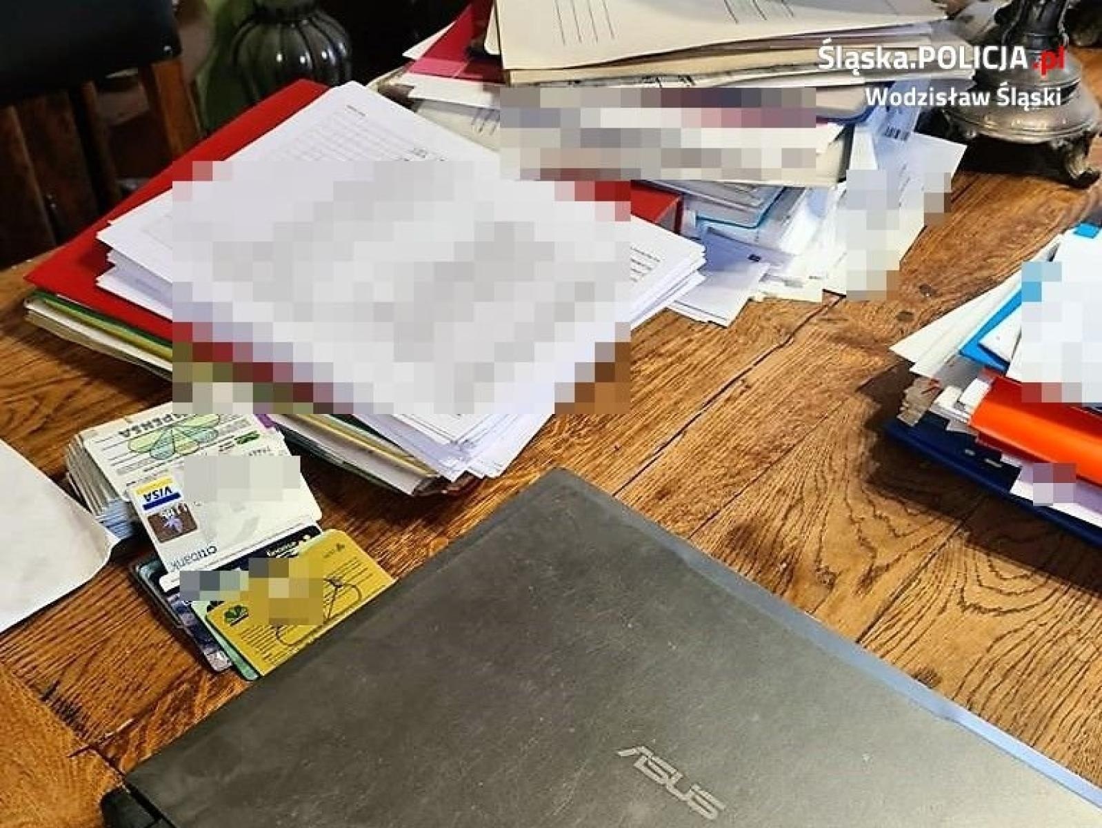 Zdjęcie w galerii na portalu naszwodzislaw.com: Wodzisławska policja rozpracowała grupę przestępczą. Wyłudzili 14 mln zł wiadomości z regionu
