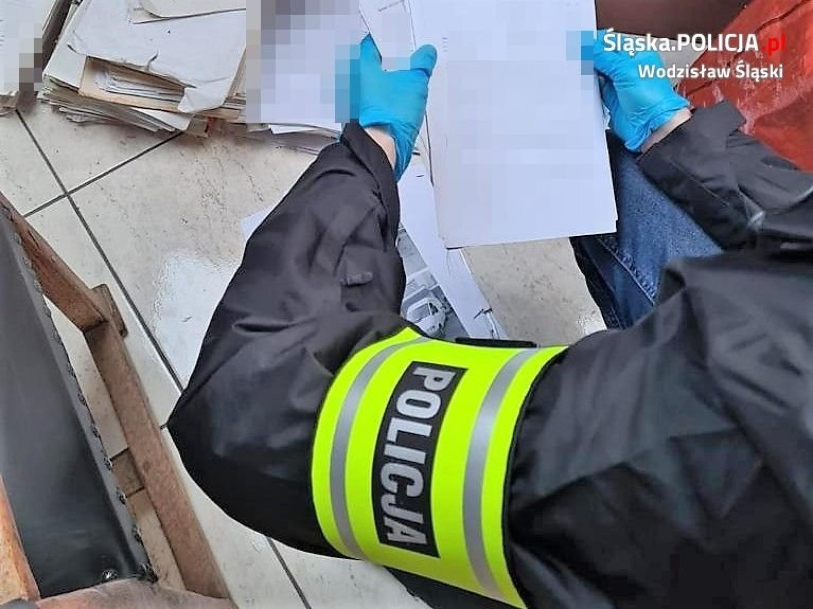 Zdjęcie w galerii na portalu naszwodzislaw.com: Wodzisławska policja rozpracowała grupę przestępczą. Wyłudzili 14 mln zł wiadomości z regionu