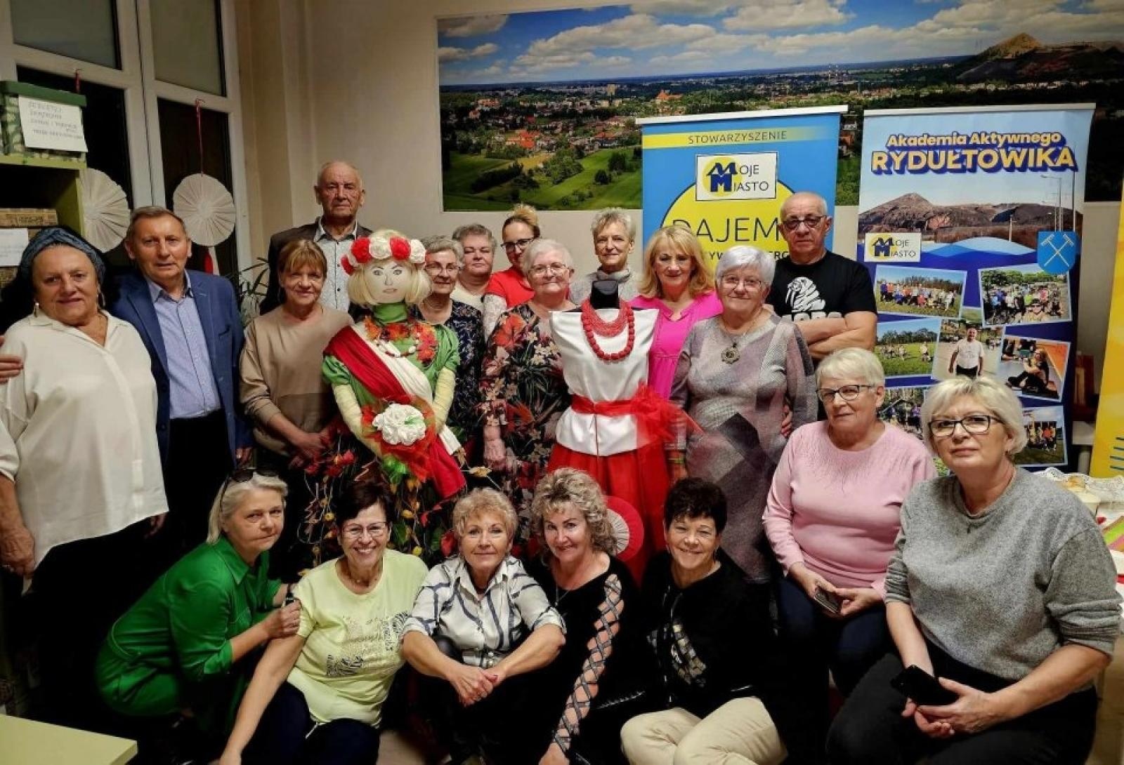 Zdjęcie w galerii na portalu naszwodzislaw.com: Coroczny dzień otwarty w świetlicy Sami Swoi wiadomości z regionu