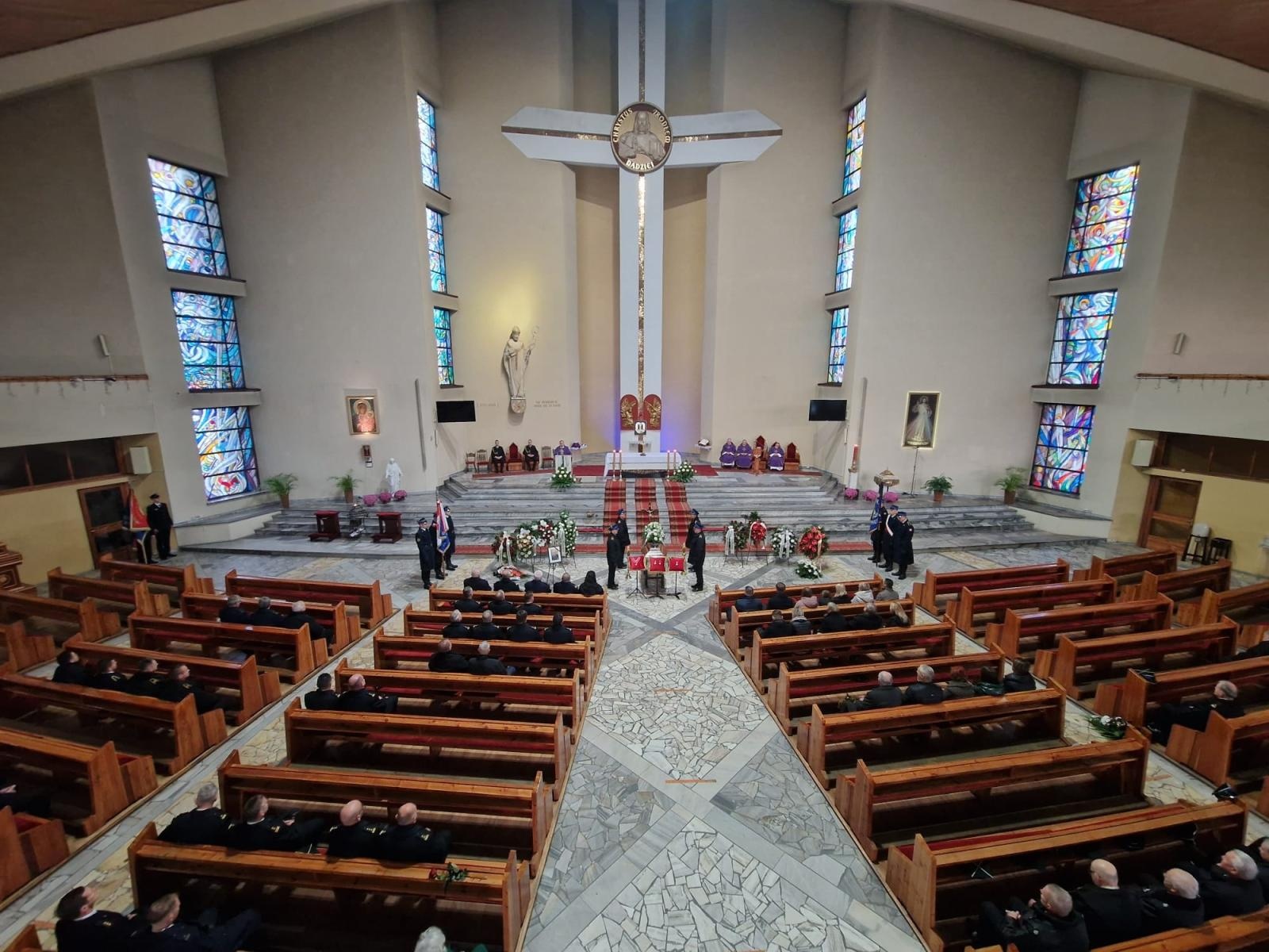 Zdjęcie w galerii na portalu naszwodzislaw.com: Ostatnie pożegnanie byłego zastępcy komendanta wodzisławskich strażaków wiadomości z regionu