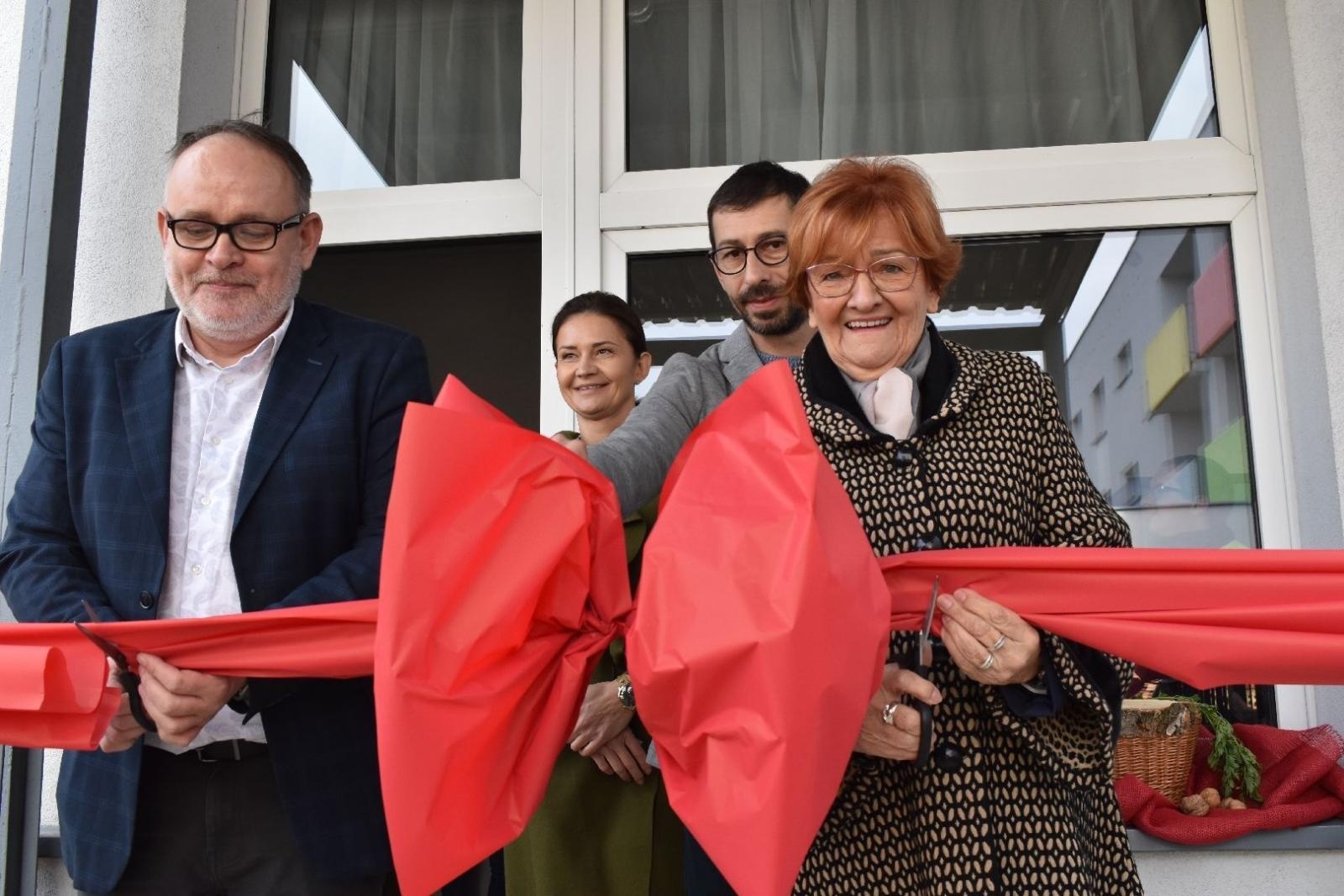 Zdjęcie w galerii na portalu naszwodzislaw.com: Ogród Zmysłów. Przy ZPSWR powstała ekopracownia pod chmurką [FOTO] wiadomości z regionu