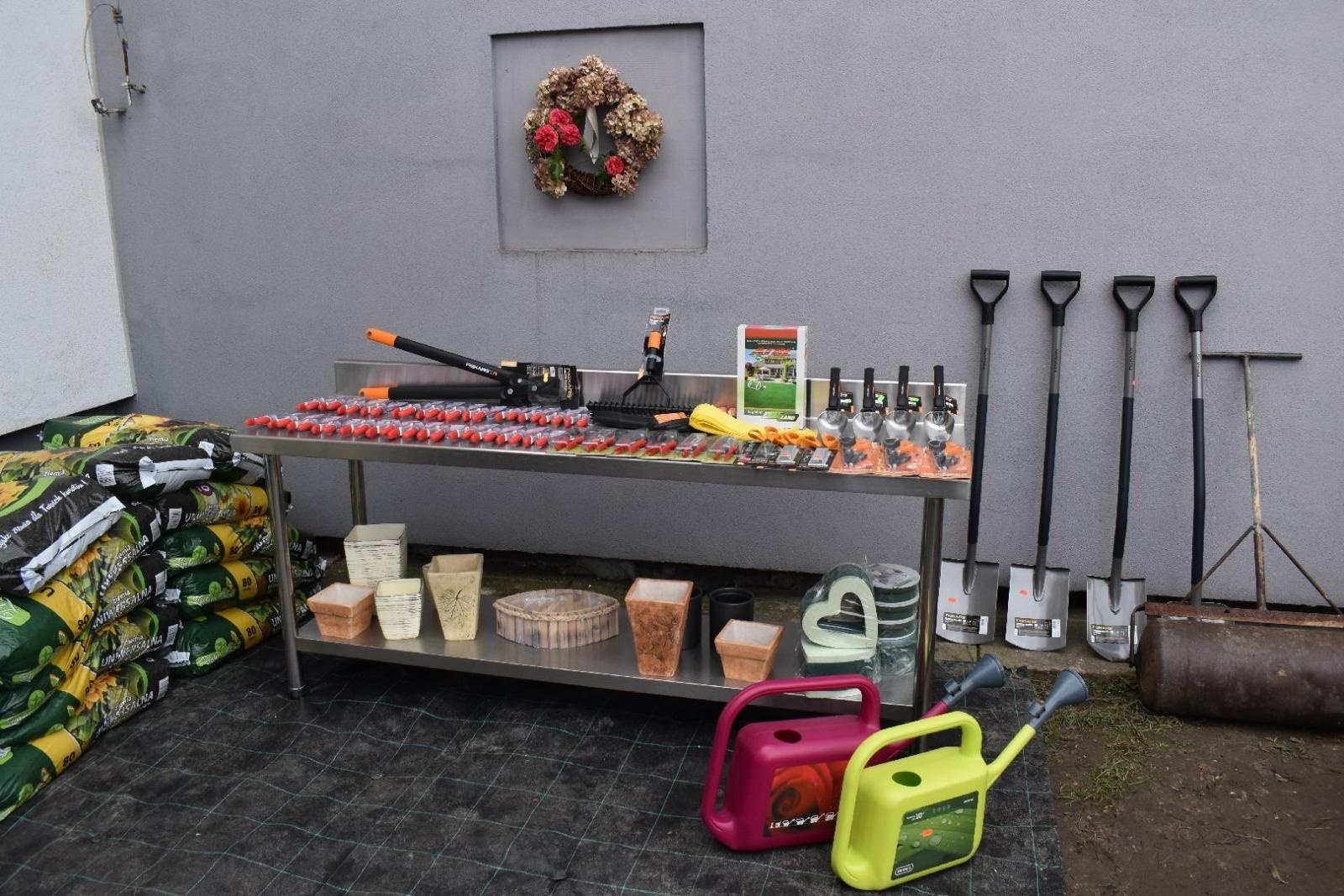 Zdjęcie w galerii na portalu naszwodzislaw.com: Ogród Zmysłów. Przy ZPSWR powstała ekopracownia pod chmurką [FOTO] wiadomości z regionu