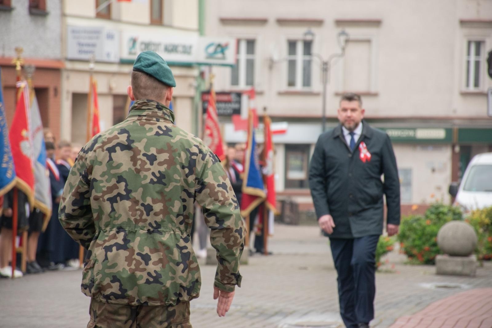 Zdjęcie w galerii na portalu naszwodzislaw.com: Obchody 11 listopada w Wodzisławiu Śląskim [FOTO] wiadomości z regionu