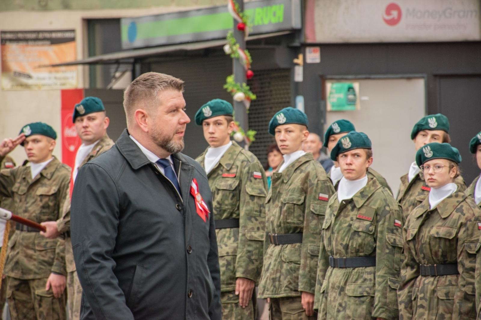 Zdjęcie w galerii na portalu naszwodzislaw.com: Obchody 11 listopada w Wodzisławiu Śląskim [FOTO] wiadomości z regionu
