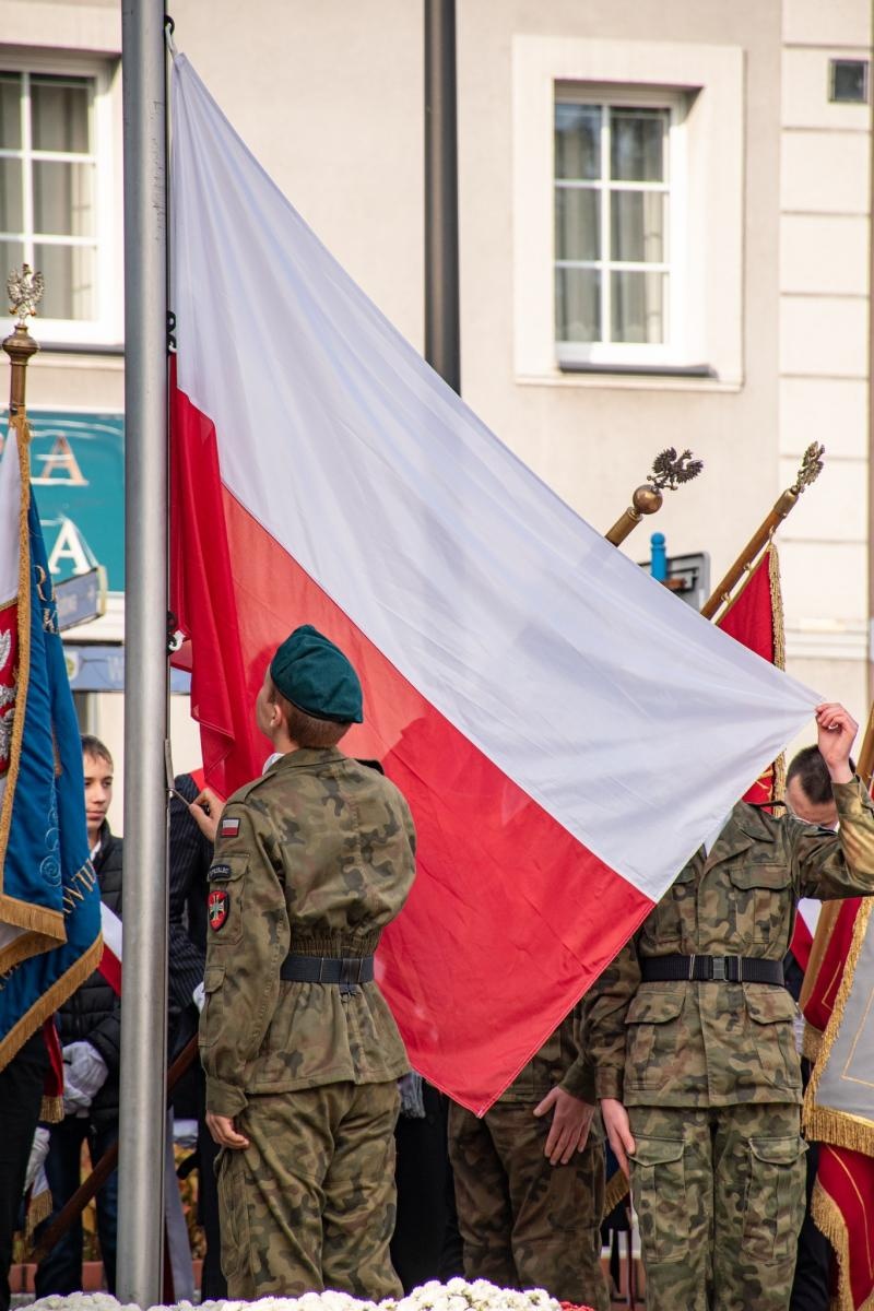 Zdjęcie w galerii na portalu naszwodzislaw.com: Obchody 11 listopada w Wodzisławiu Śląskim [FOTO] wiadomości z regionu